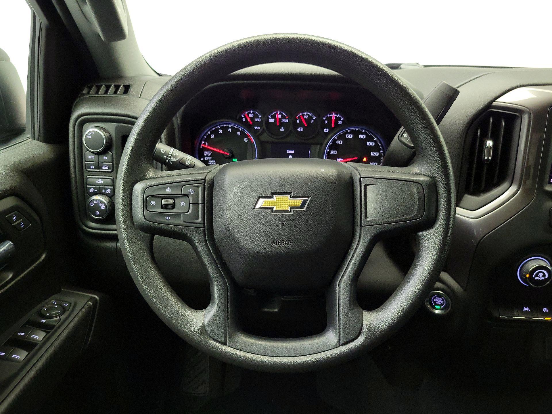 Thumbnail: 2023 Chevrolet Silverado 1500 - 10