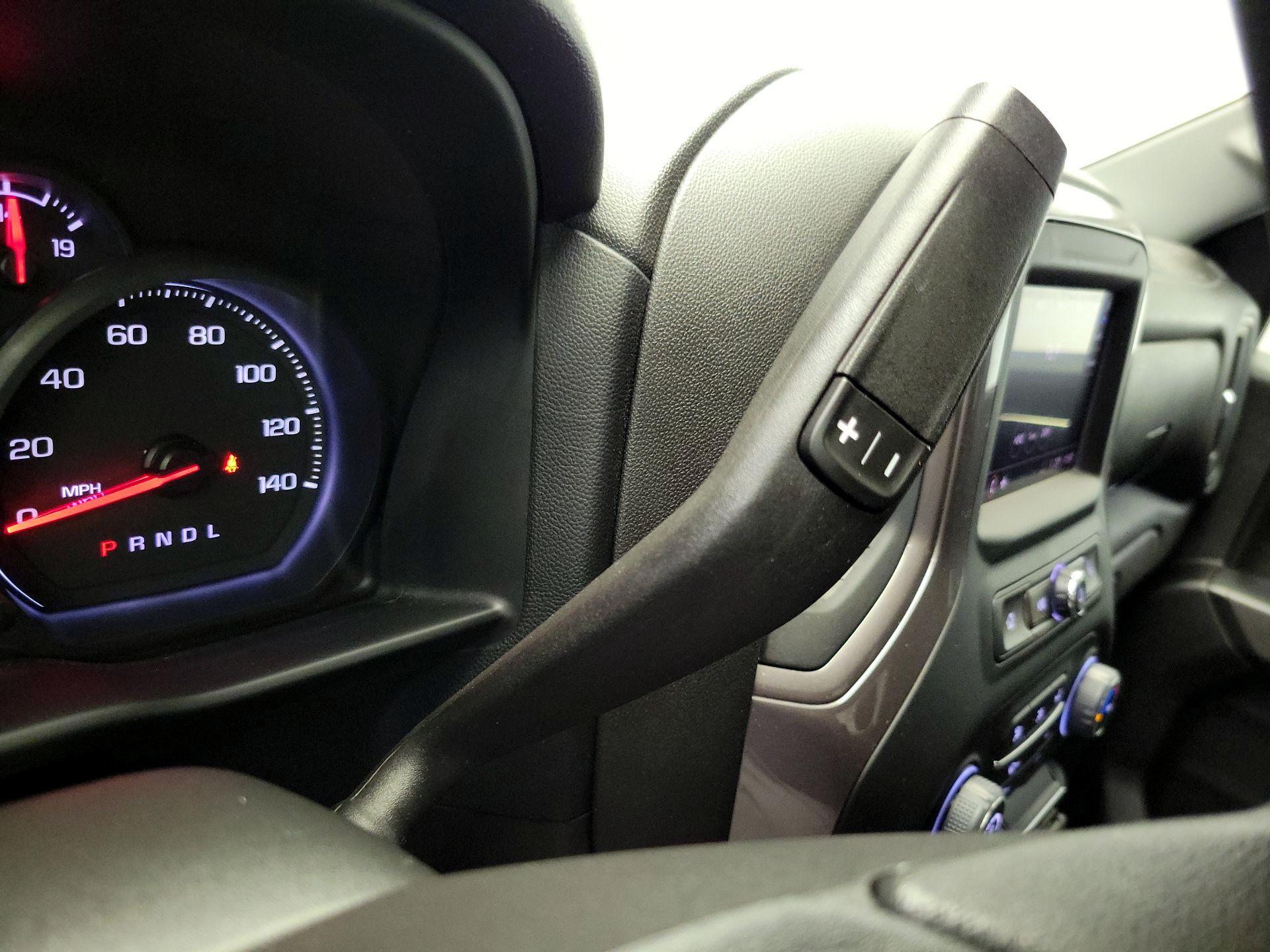 Thumbnail: 2023 Chevrolet Silverado 1500 - 17