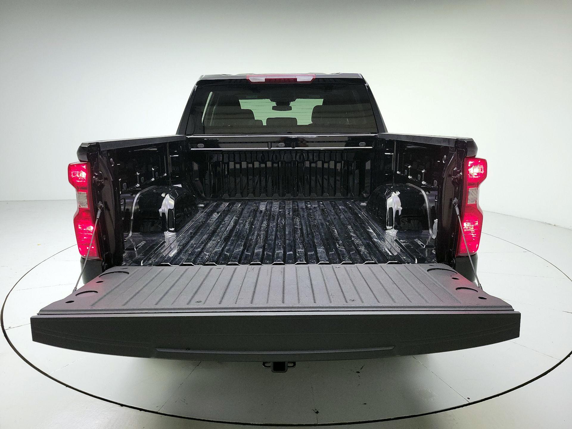 Thumbnail: 2023 Chevrolet Silverado 1500 - 20