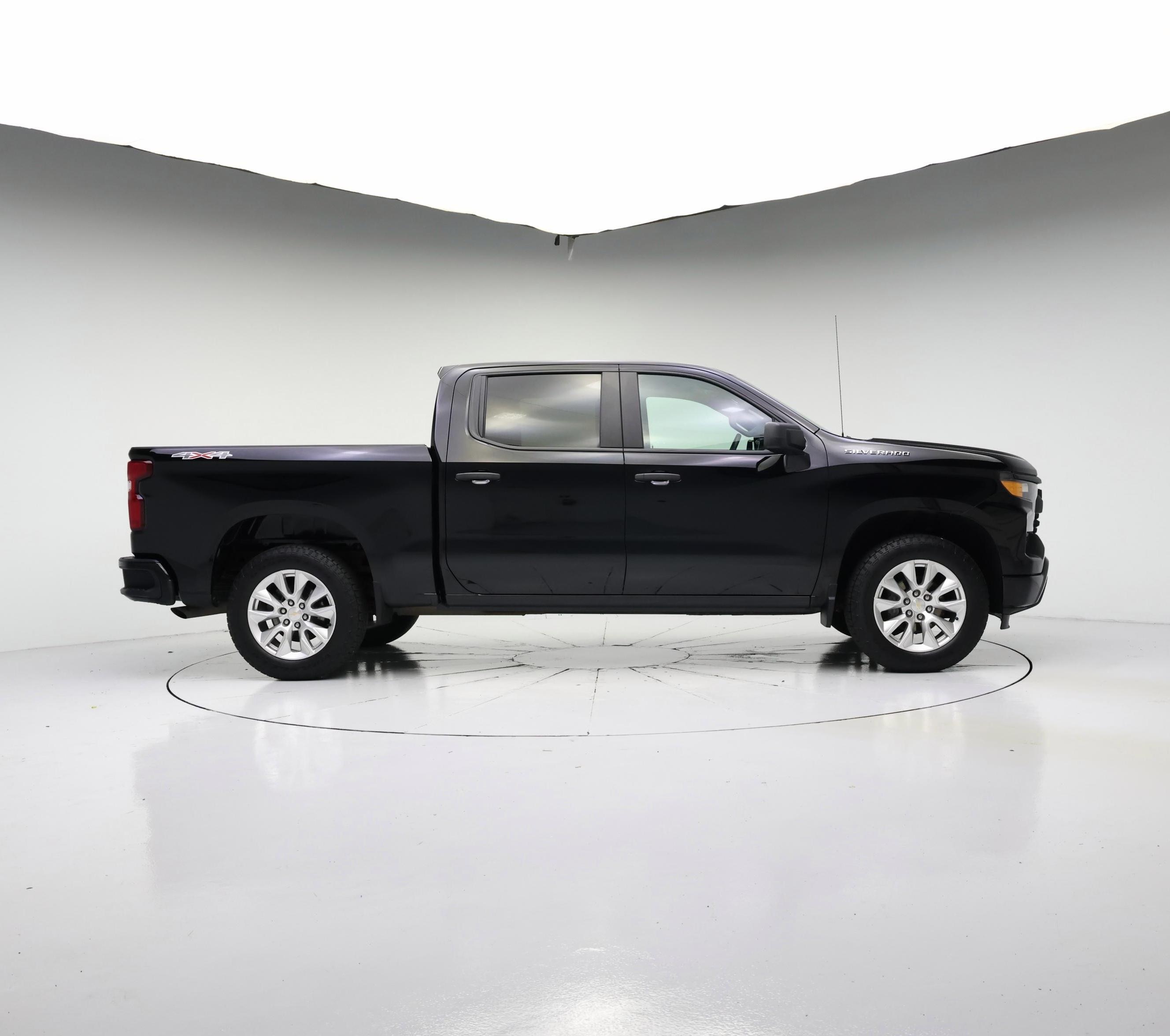 Thumbnail: 2023 Chevrolet Silverado 1500 - 7