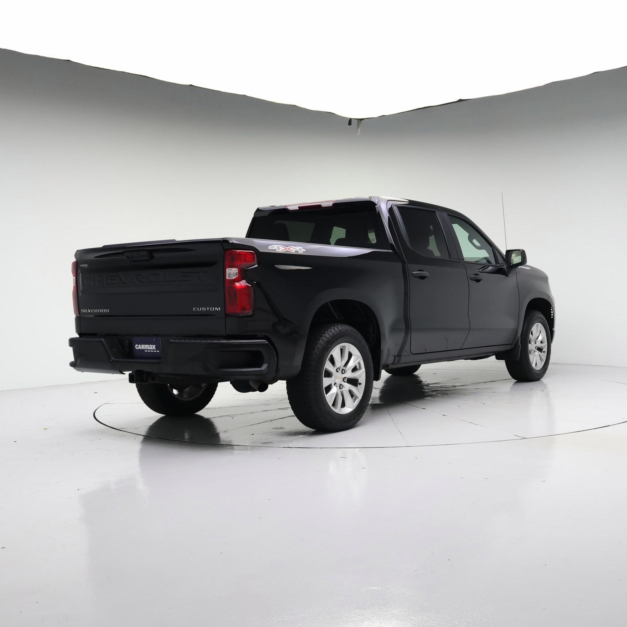 Thumbnail: 2023 Chevrolet Silverado 1500 - 8