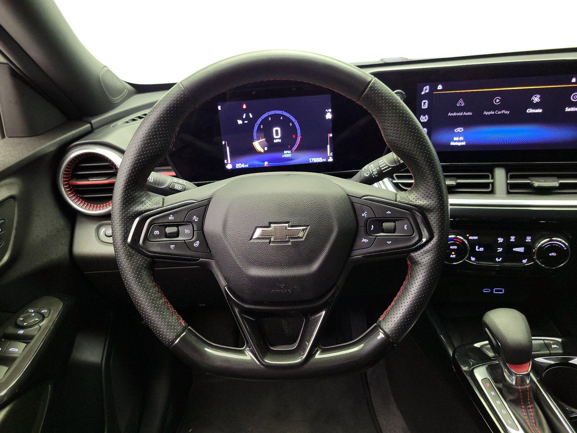 Thumbnail: 2024 Chevrolet Trax - 10