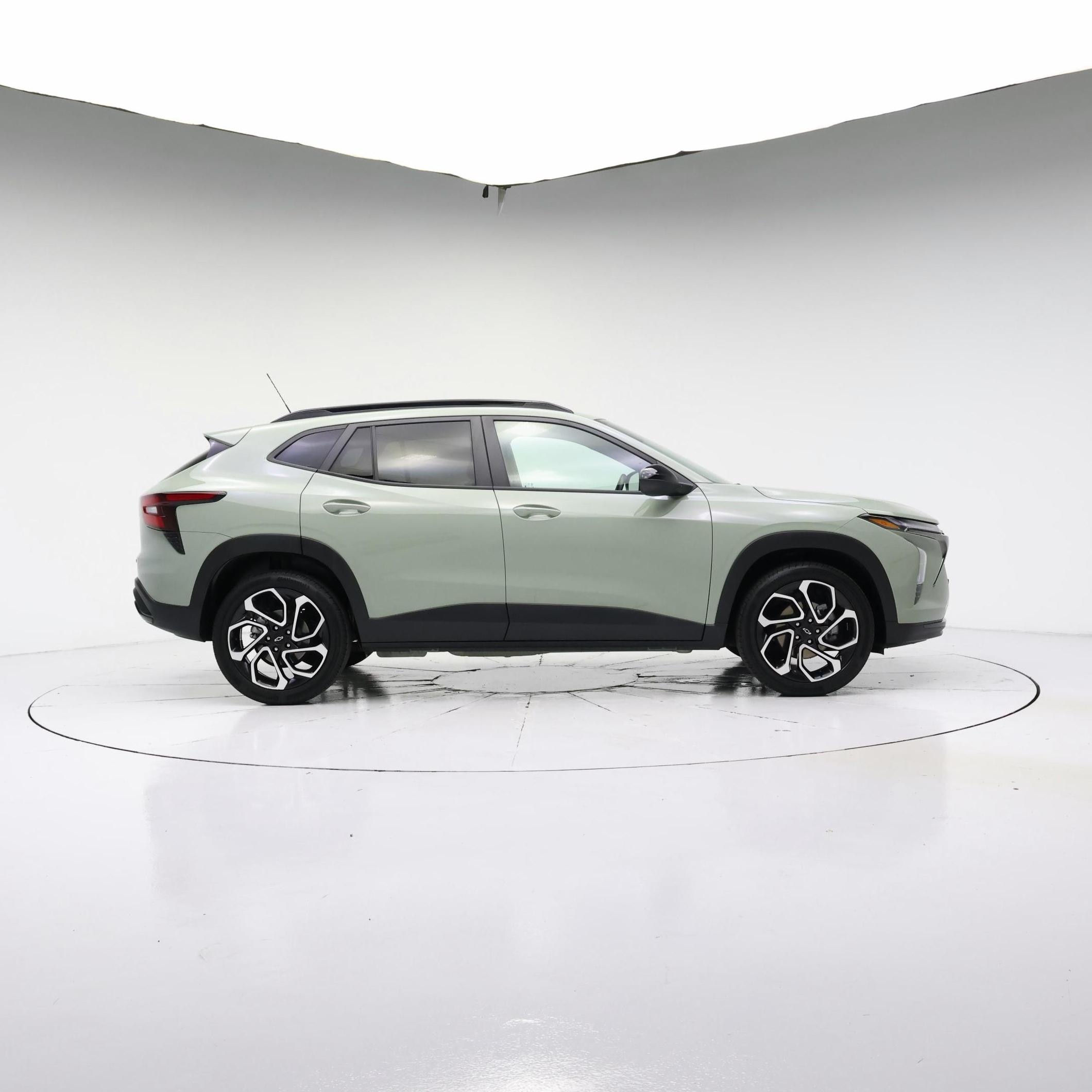 Thumbnail: 2024 Chevrolet Trax - 7