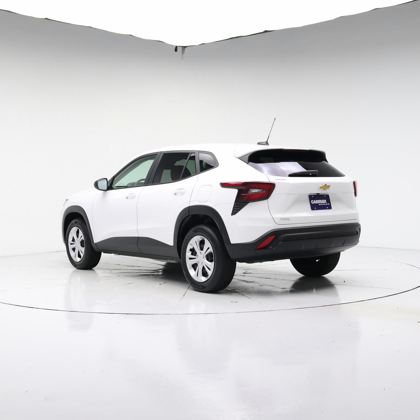Thumbnail: 2024 Chevrolet Trax - 2