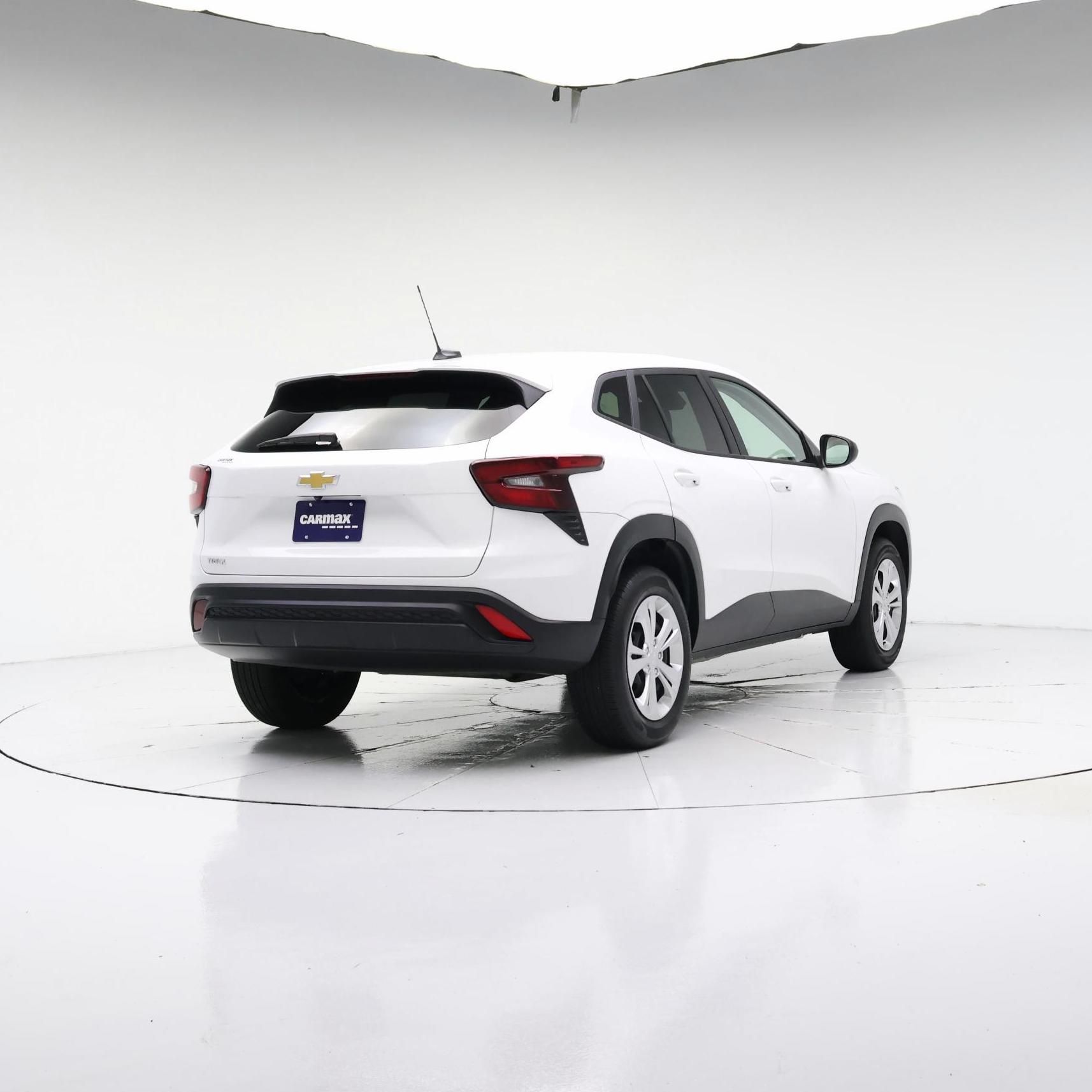 Thumbnail: 2024 Chevrolet Trax - 8