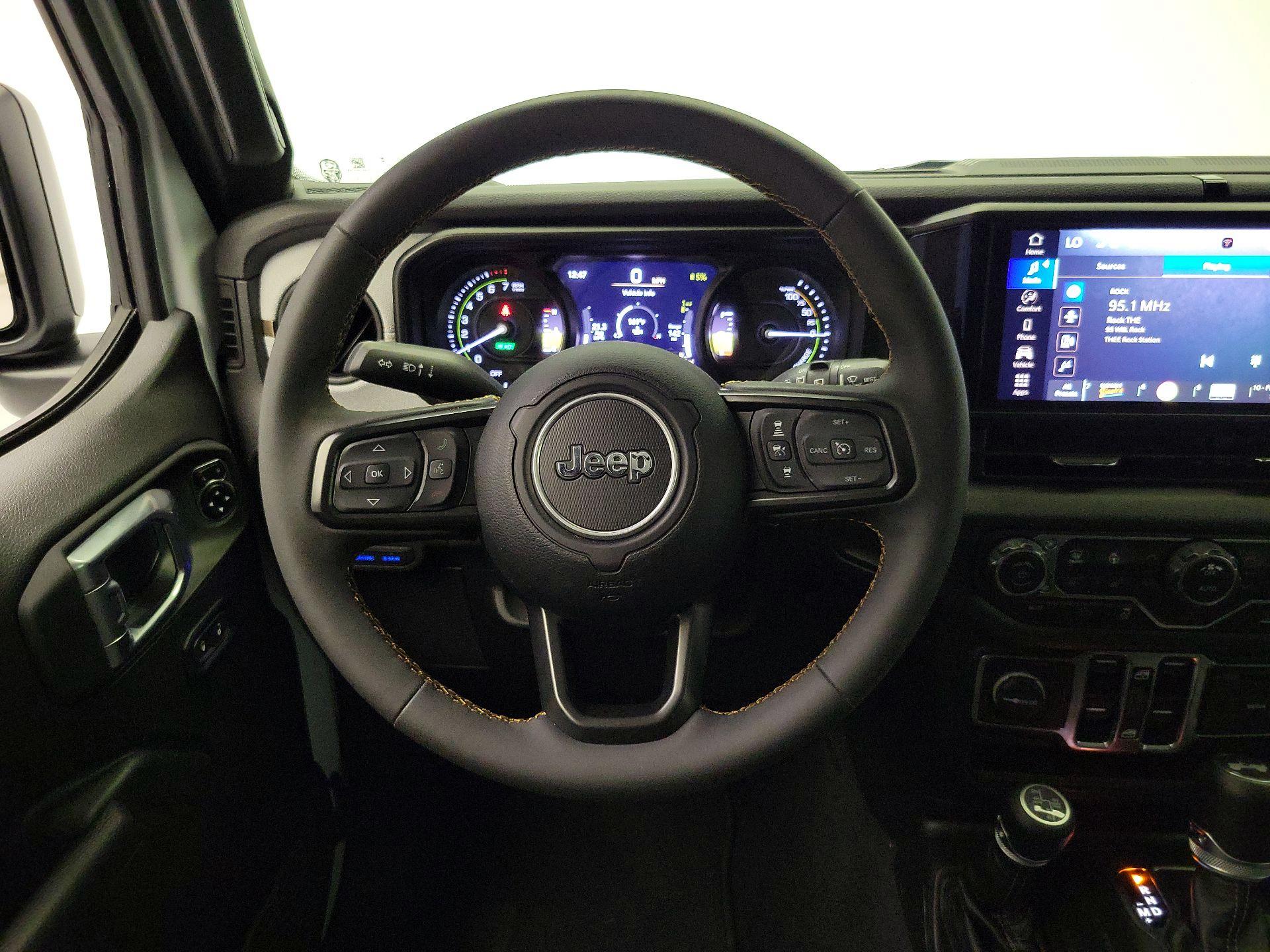 Thumbnail: 2024 Jeep Wrangler - 10