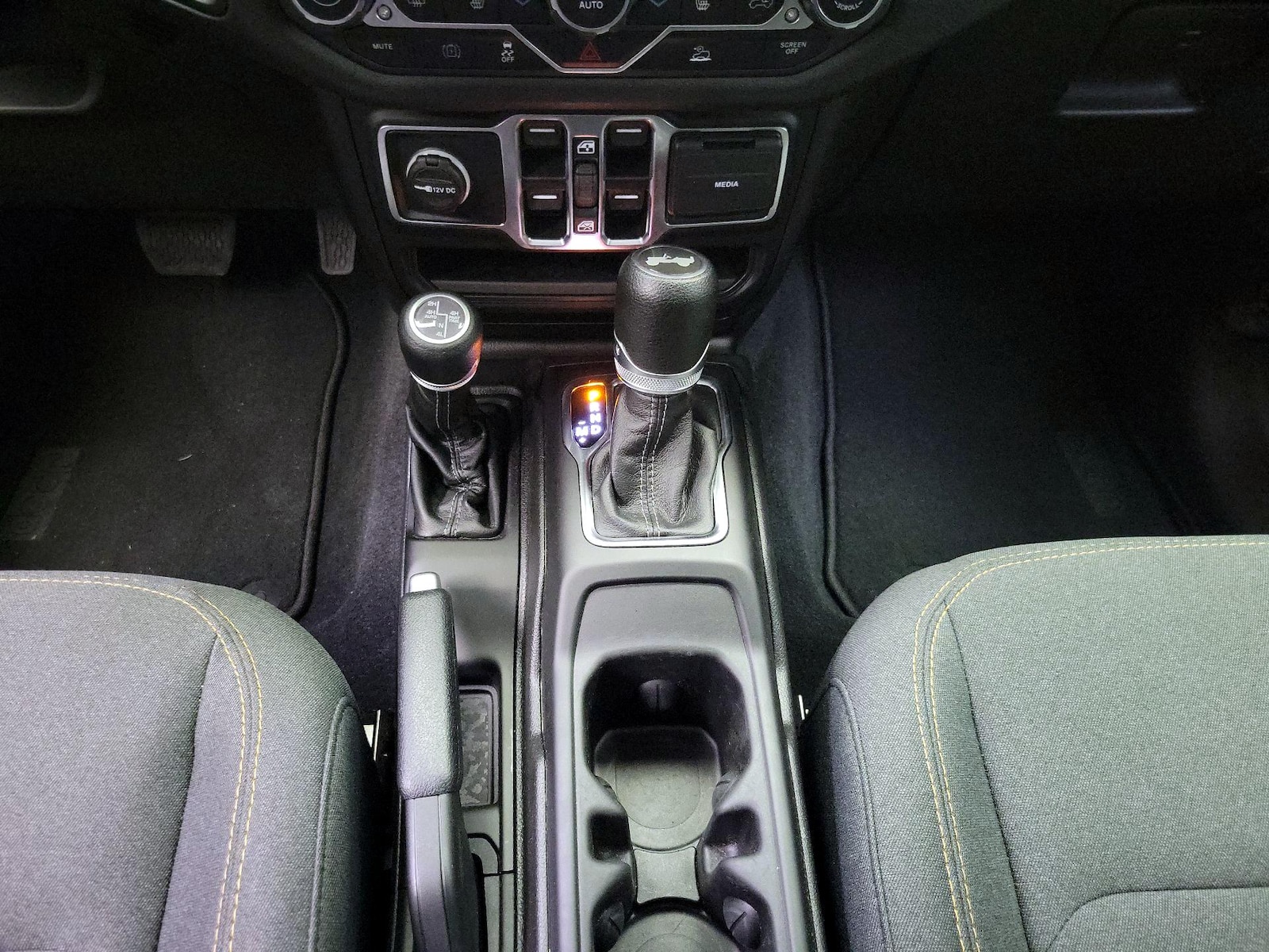2024 Jeep Wrangler 4xe Sports S 4XE - Photo 18
