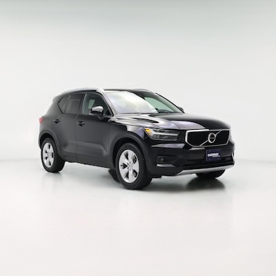 2022 Volvo XC40 T5 Momentum