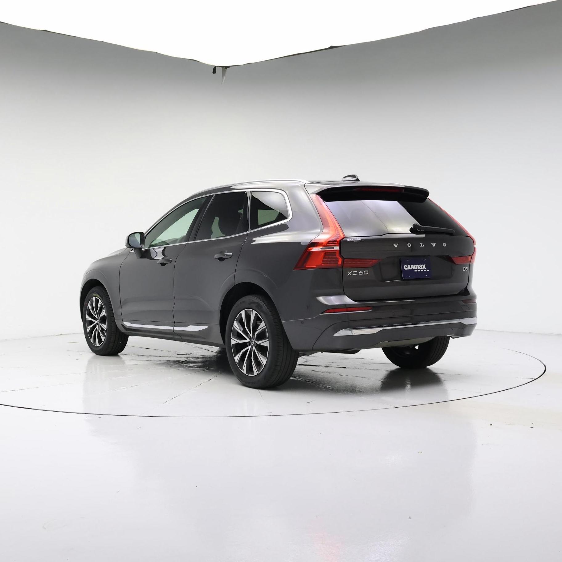 Thumbnail: 2023 Volvo XC60 - 2