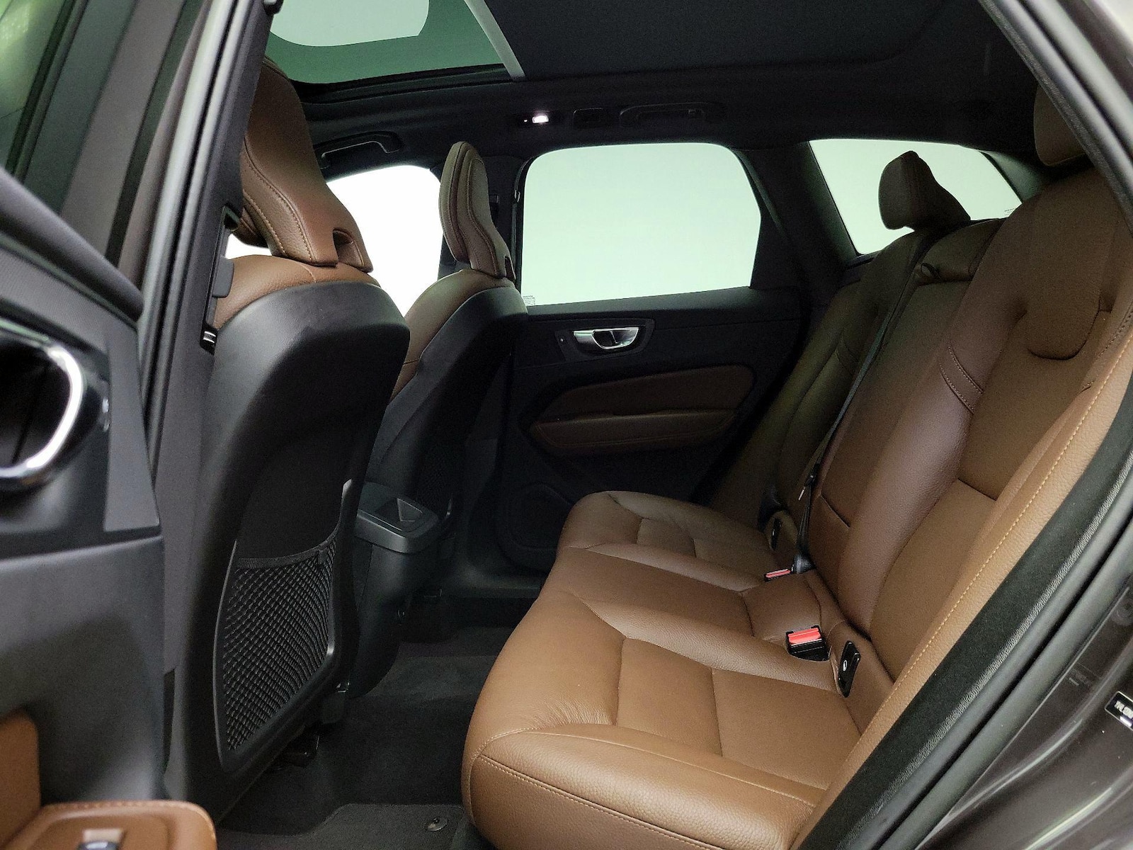 2023 Volvo XC60 Plus - Photo 22