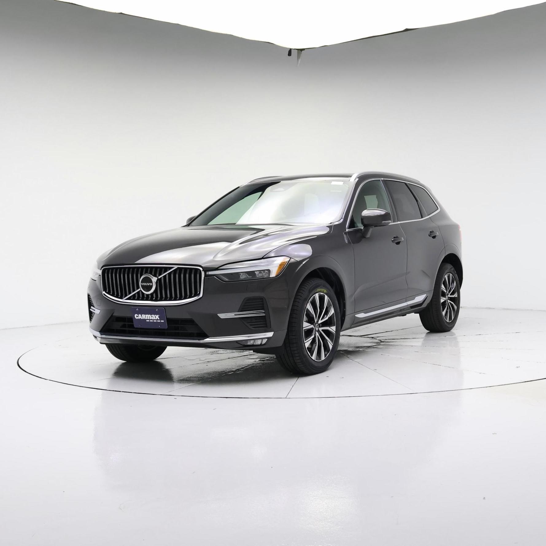 Thumbnail: 2023 Volvo XC60 - 4