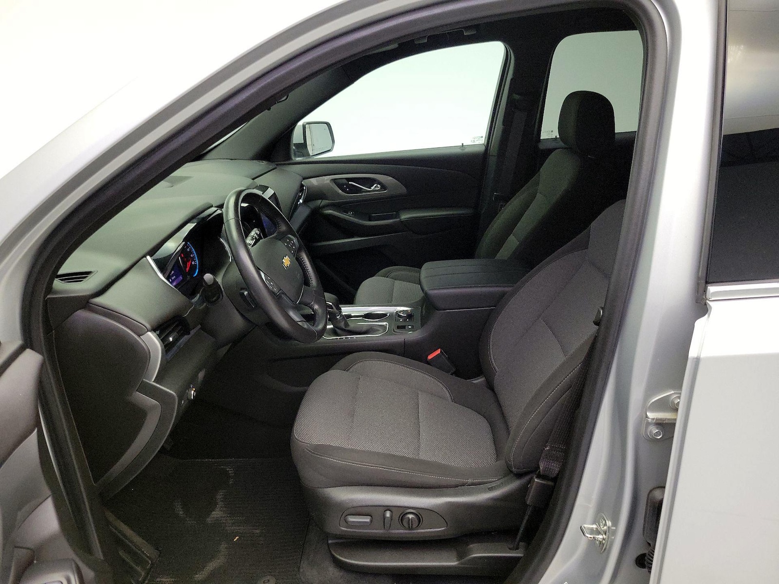 2022 Chevrolet Traverse 1LT - Photo 12