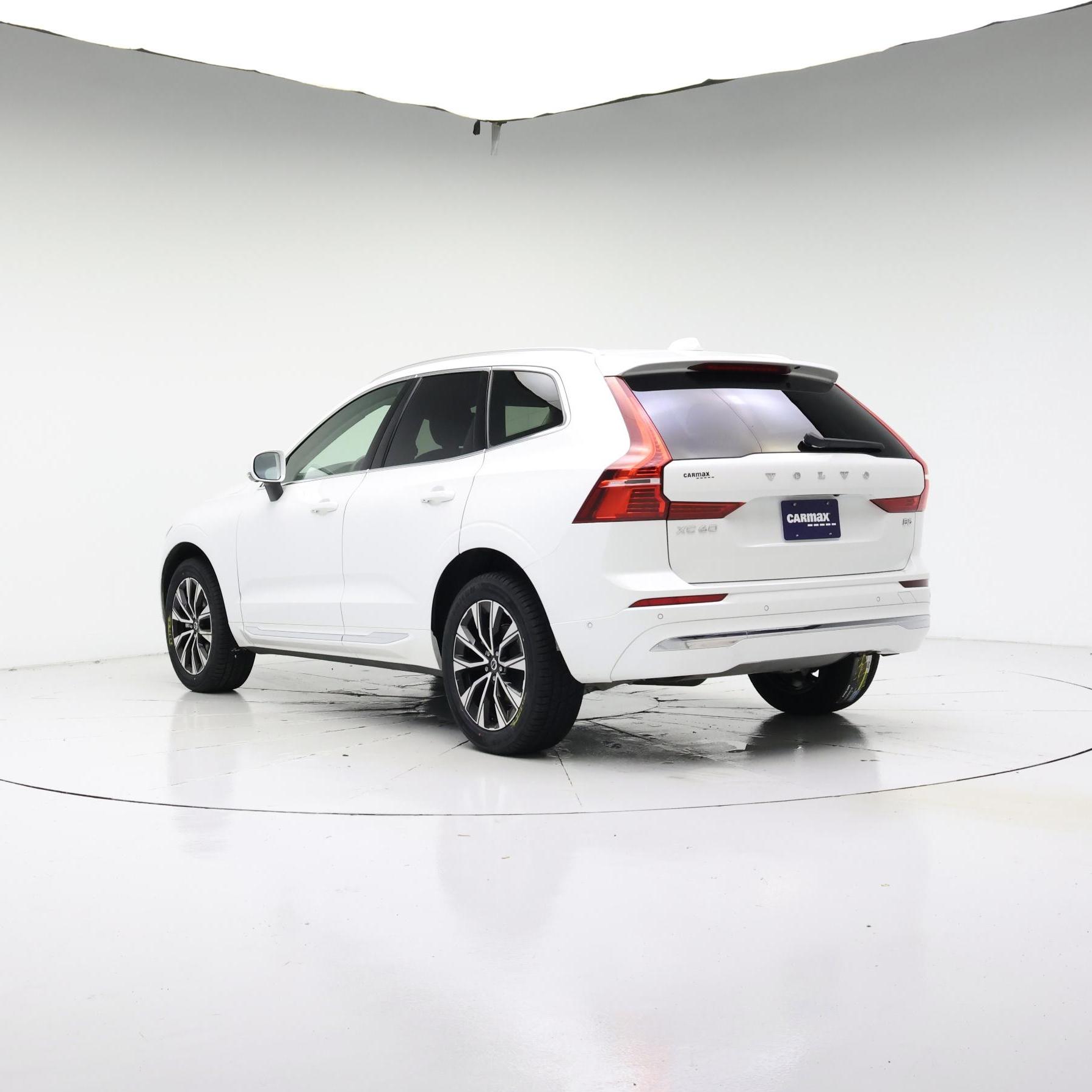 Thumbnail: 2023 Volvo XC60 - 2