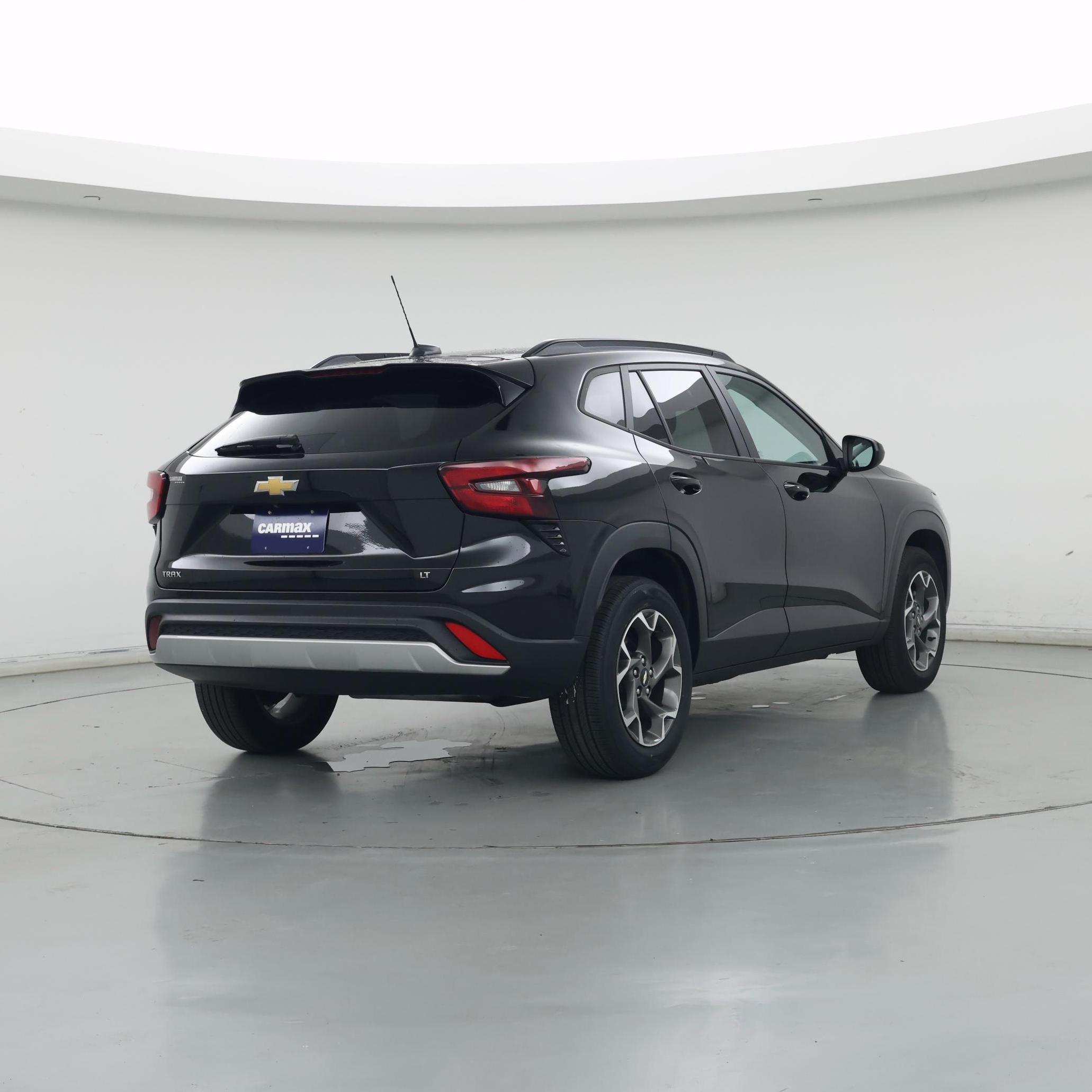 Thumbnail: 2024 Chevrolet Trax - 8