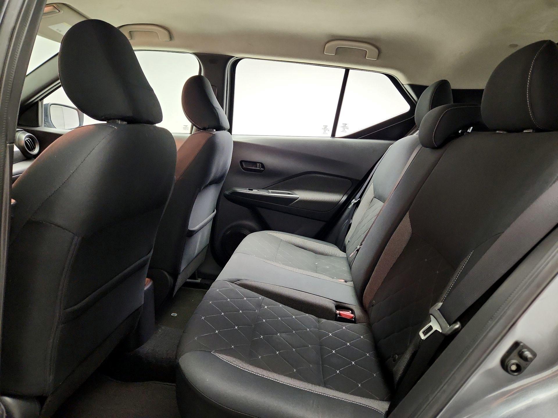 Thumbnail: 2019 Nissan Kicks - 19
