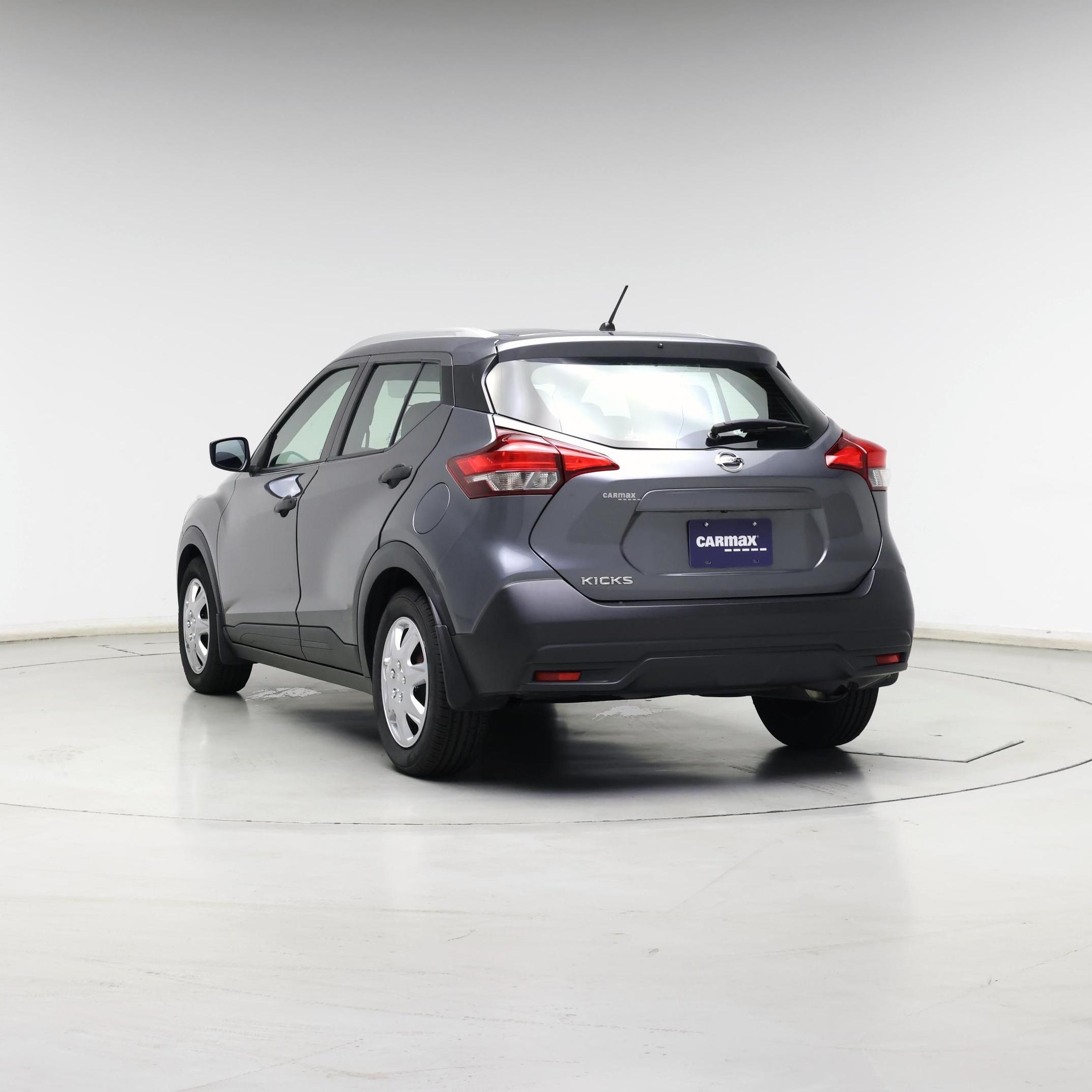 Thumbnail: 2019 Nissan Kicks - 6