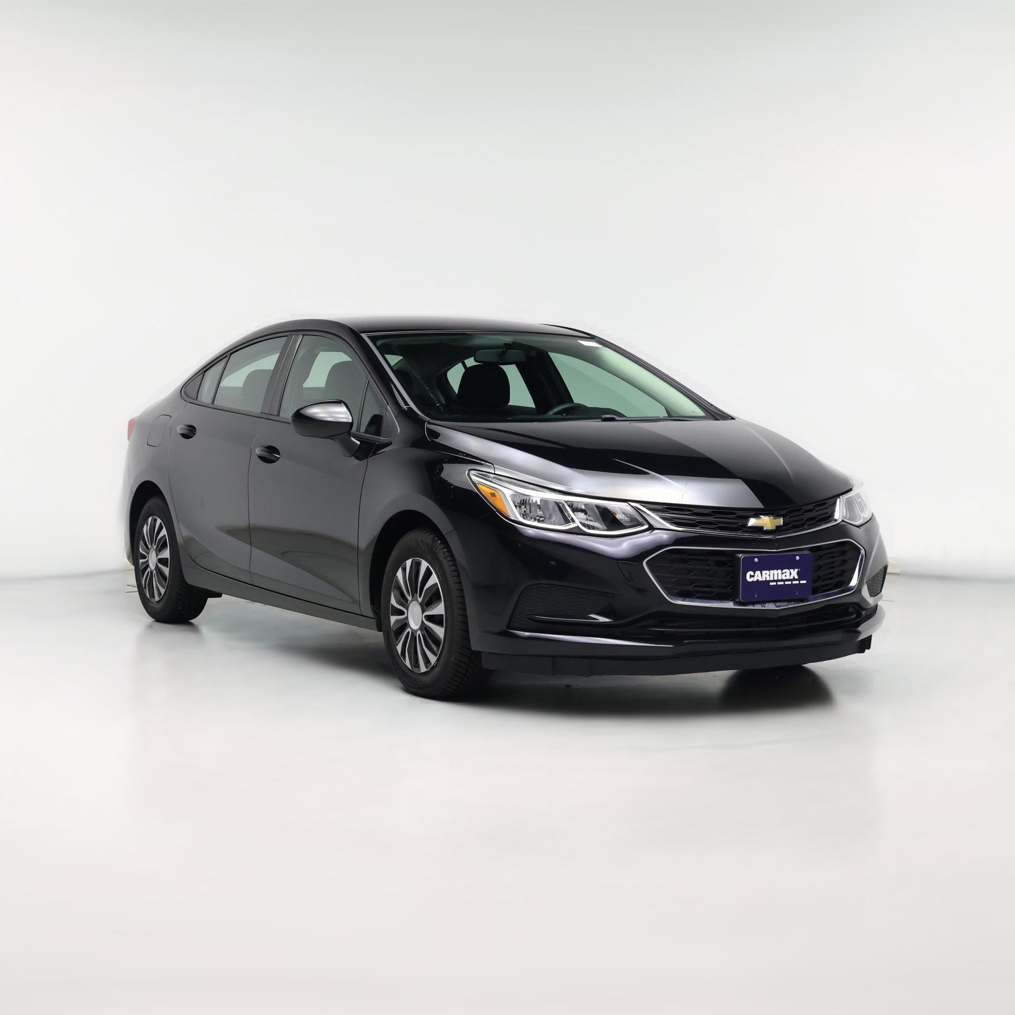 Thumbnail: 2017 Chevrolet Cruze - 1