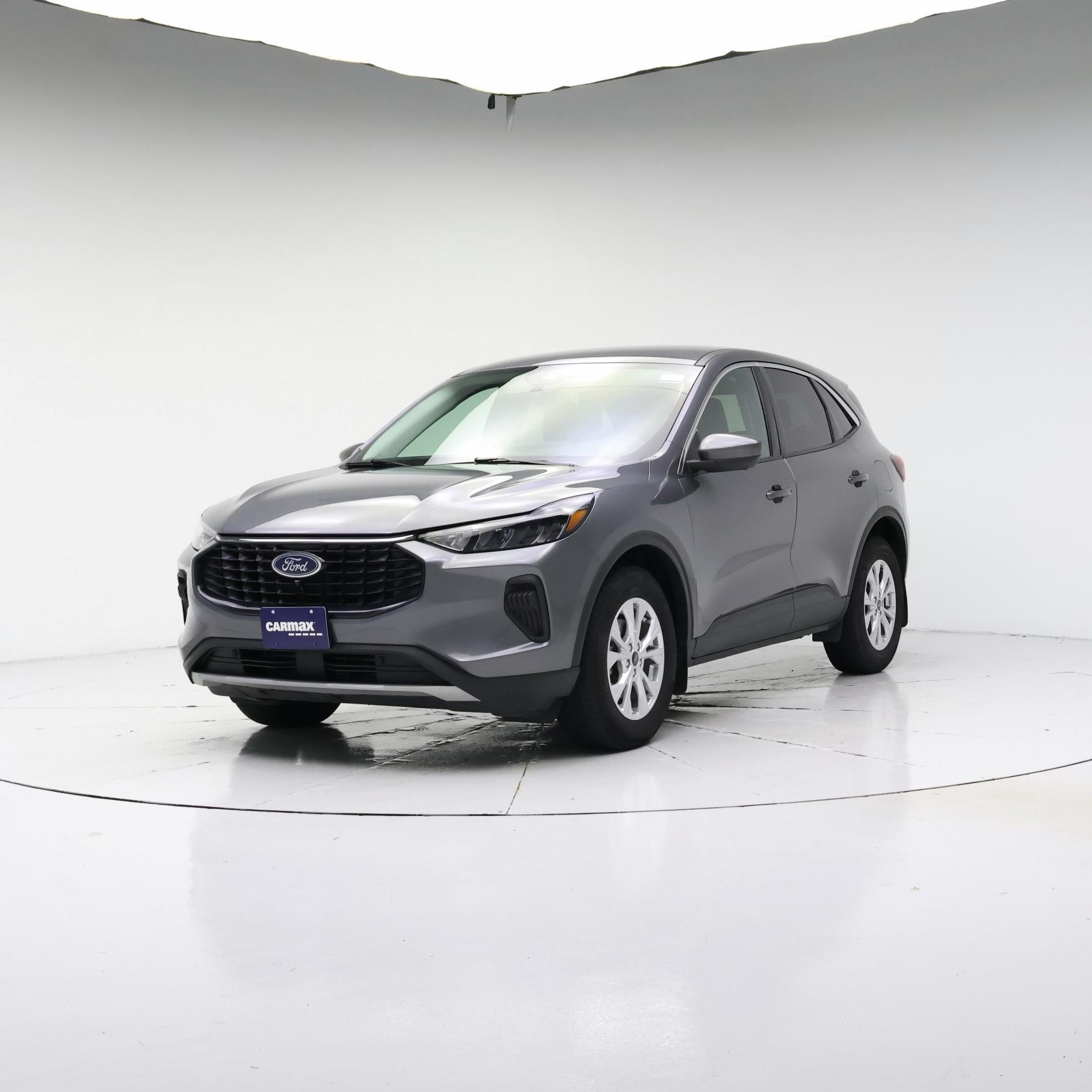 Thumbnail: 2023 Ford Escape - 4