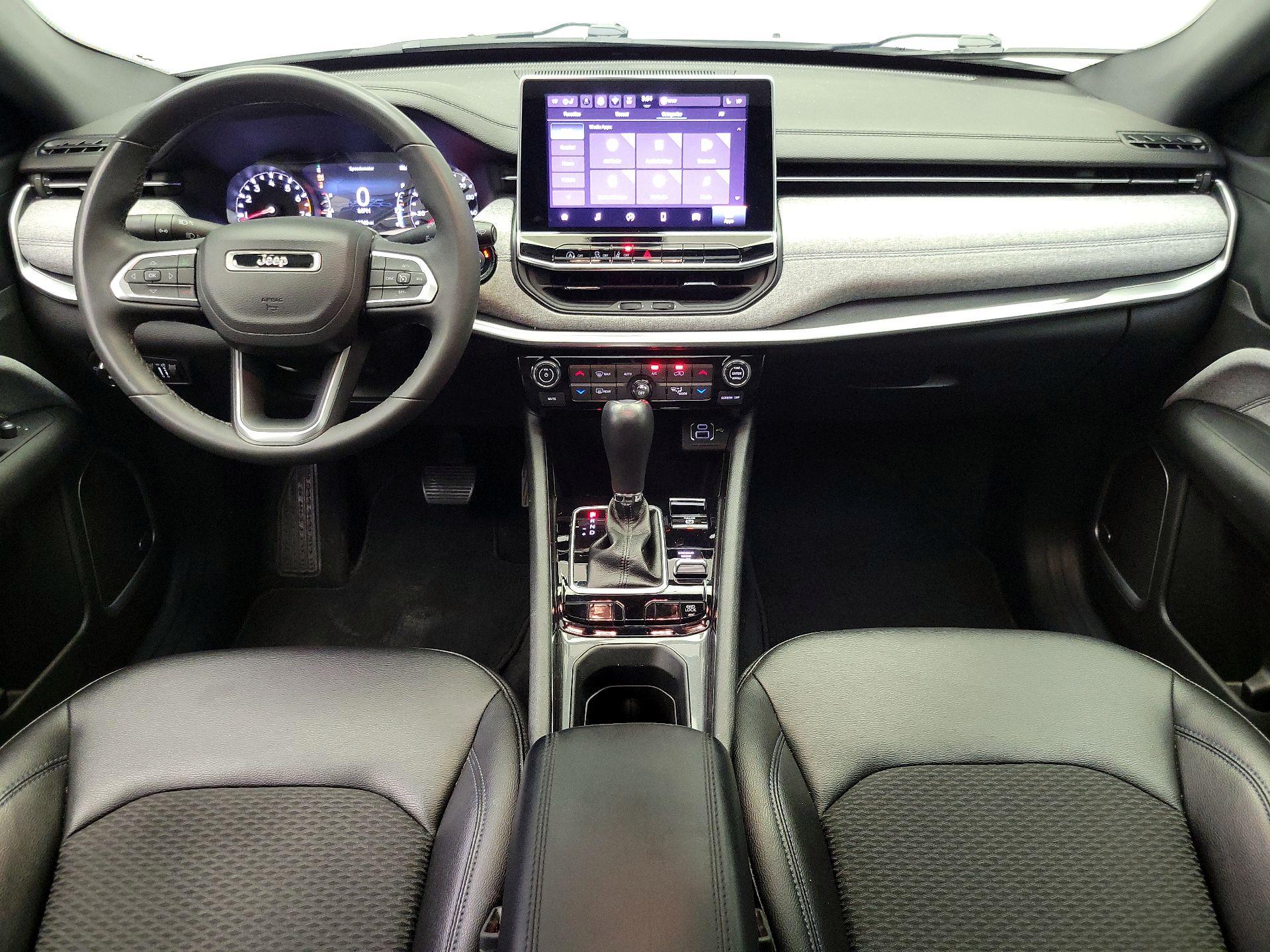 Thumbnail: 2024 Jeep Compass - 9