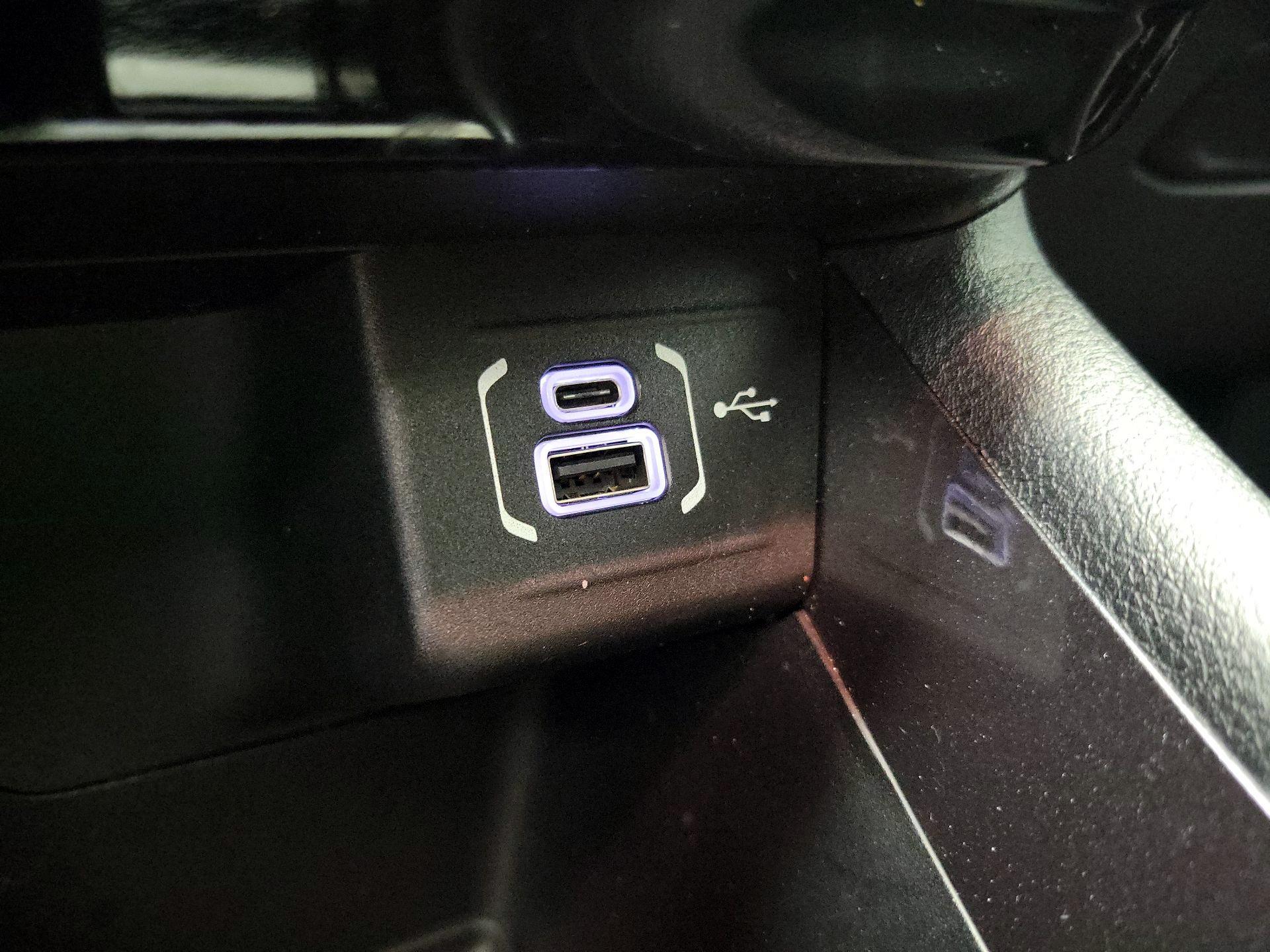 Thumbnail: 2024 Jeep Compass - 18