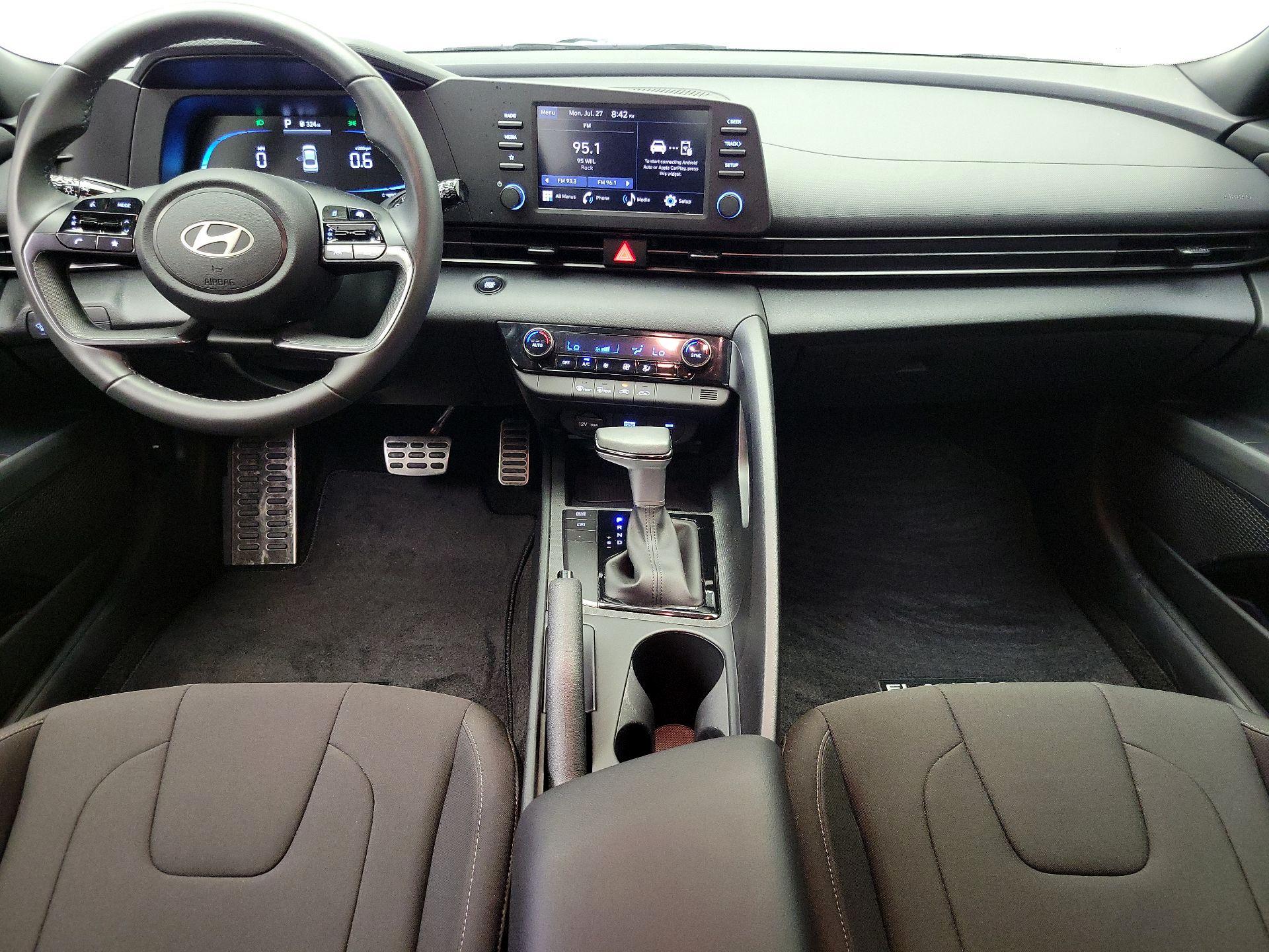 Thumbnail: 2025 Hyundai Elantra - 9