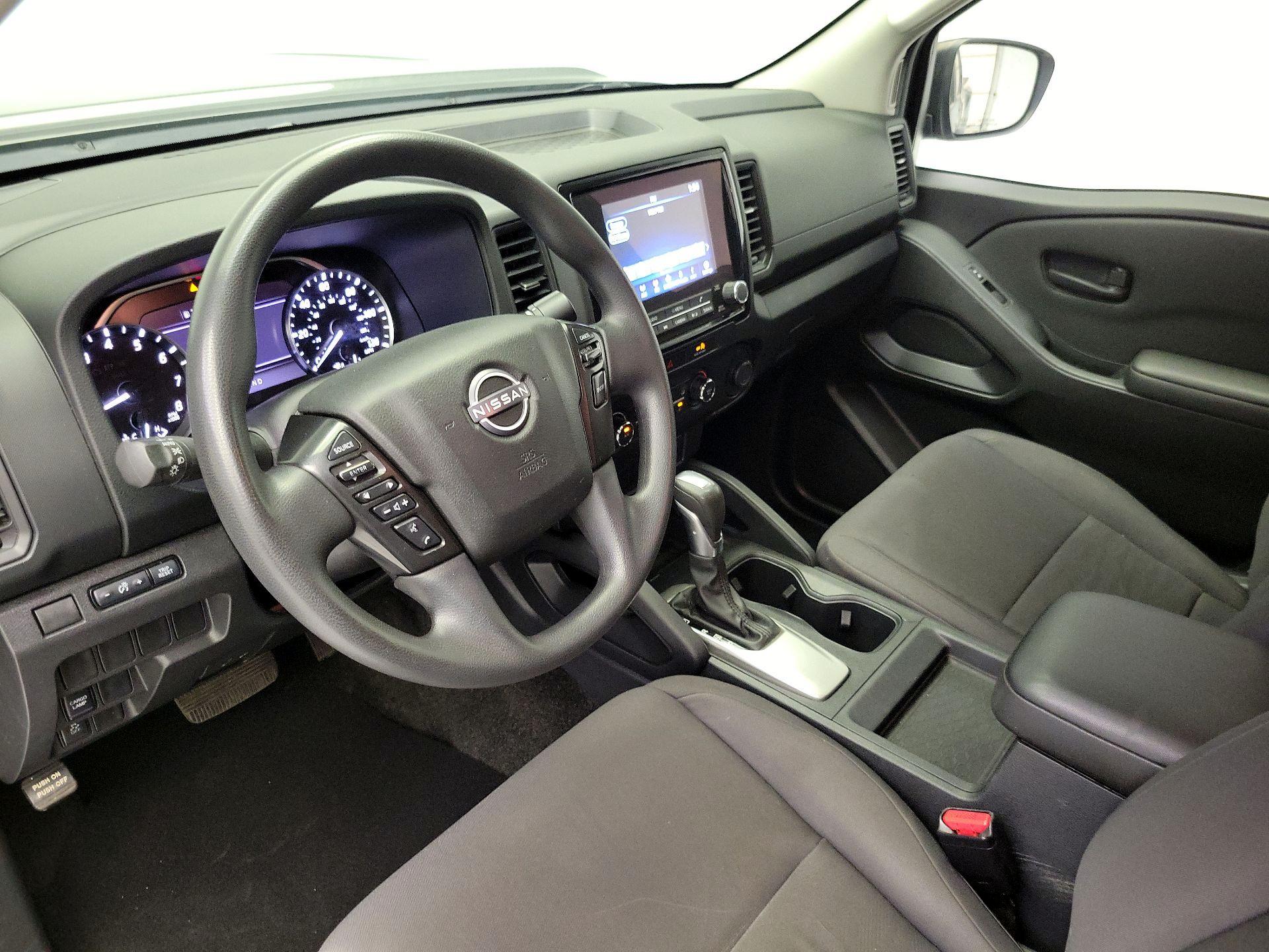 Thumbnail: 2022 Nissan Frontier - 9