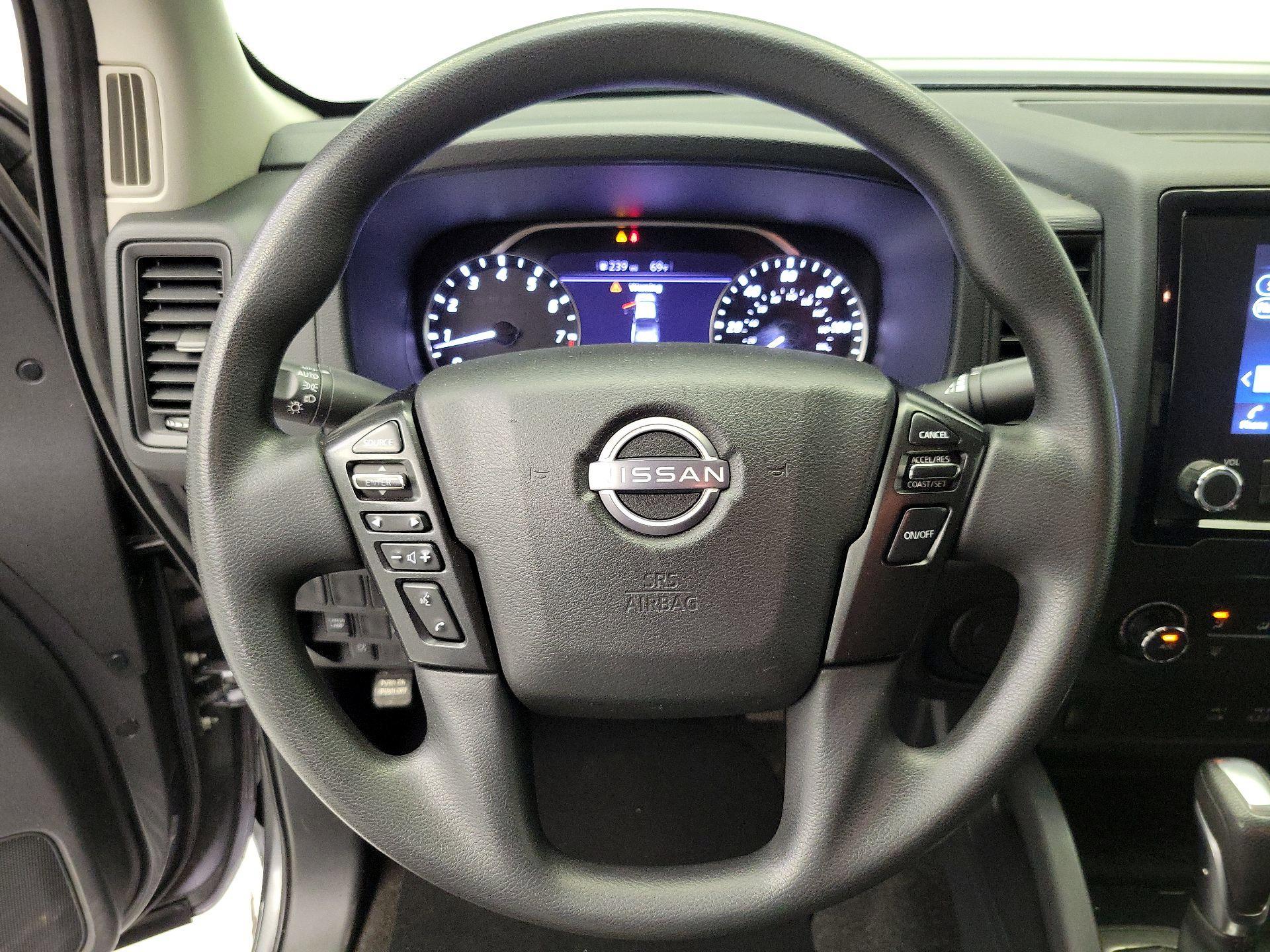 Thumbnail: 2022 Nissan Frontier - 10