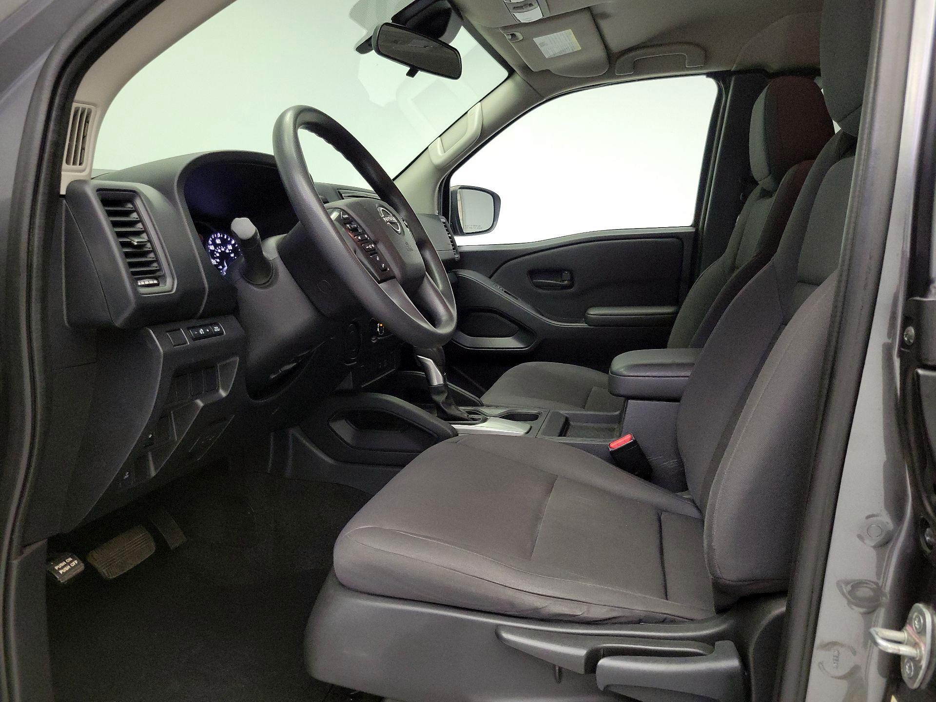 Thumbnail: 2022 Nissan Frontier - 11