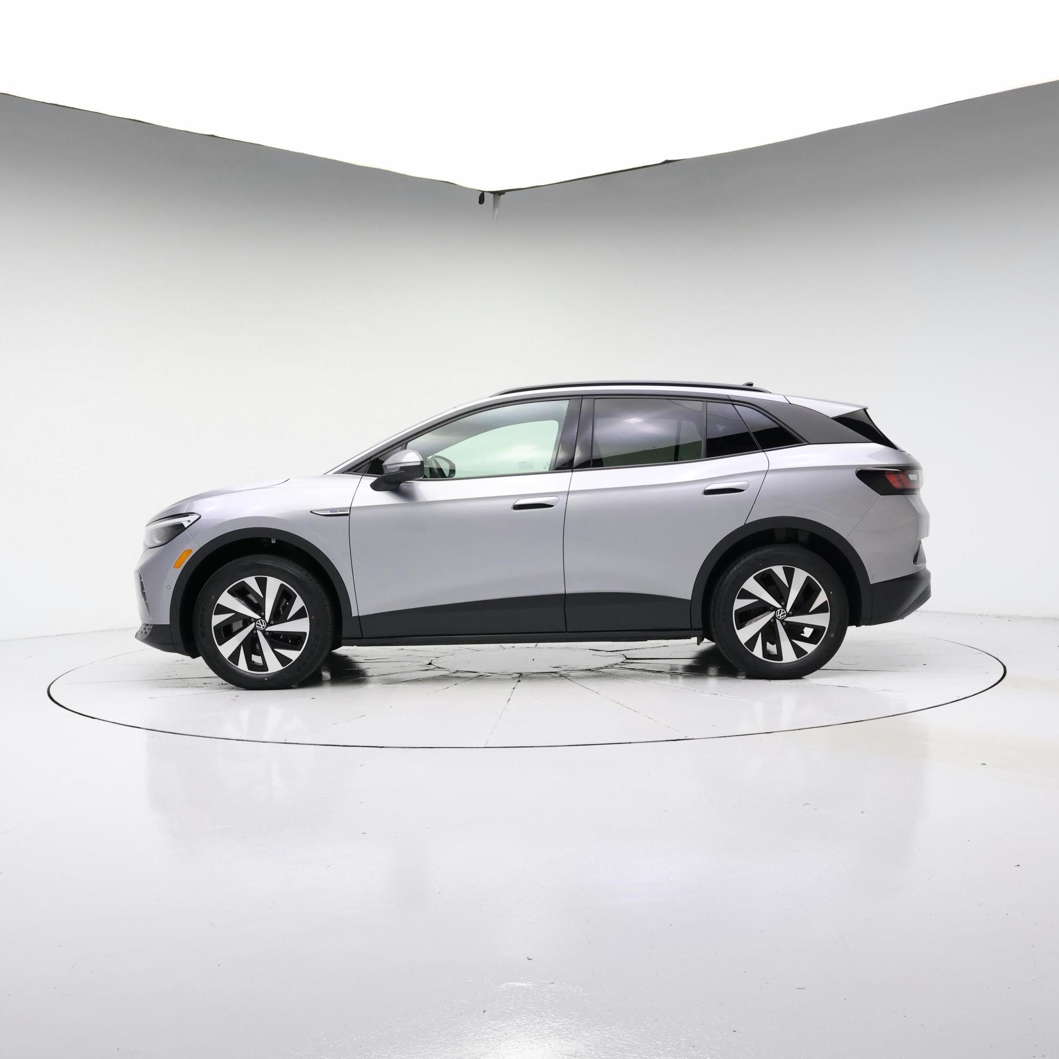 Thumbnail: 2023 Volkswagen ID.4 - 3