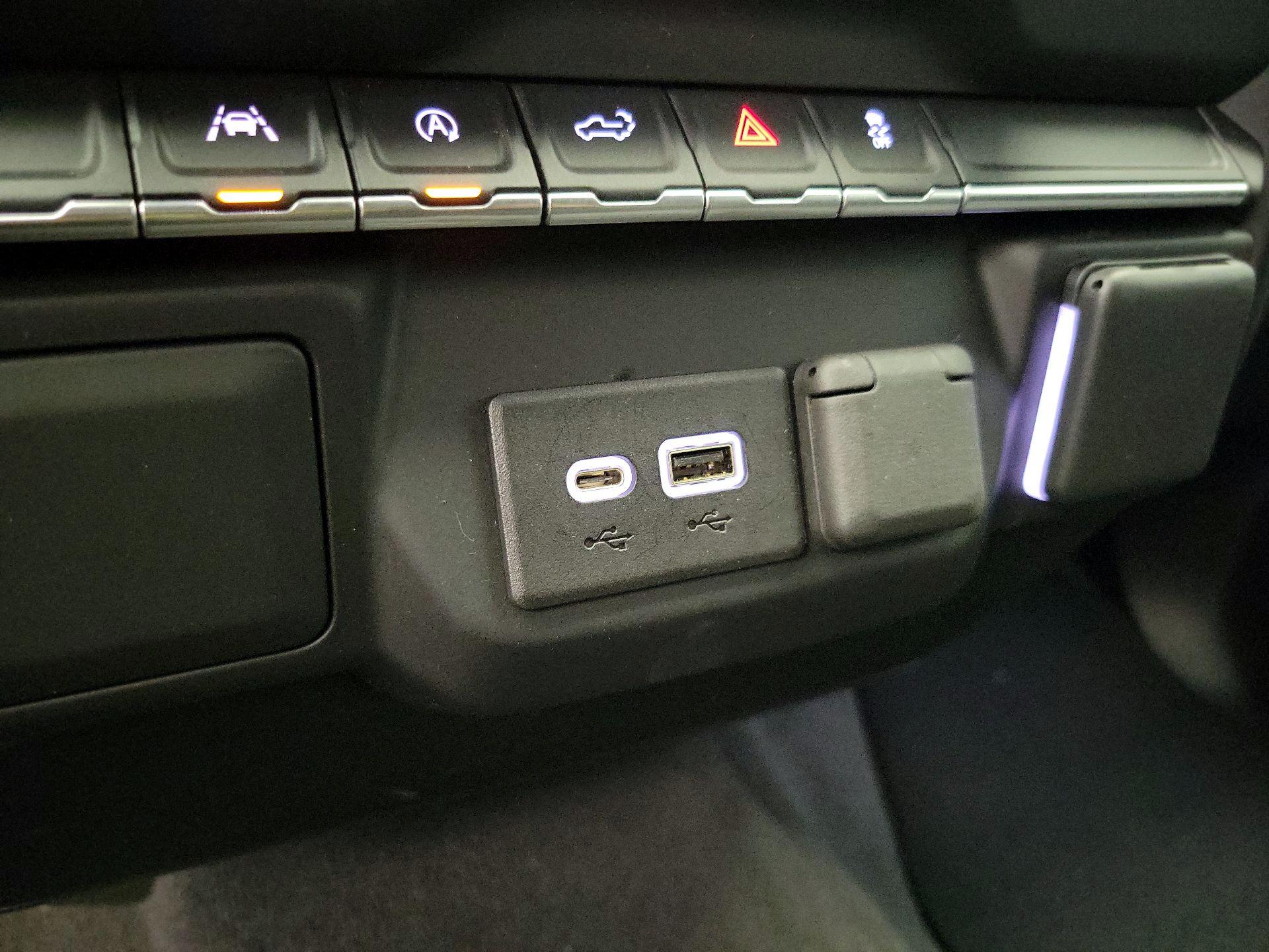 Thumbnail: 2022 Chevrolet Silverado 1500 - 18