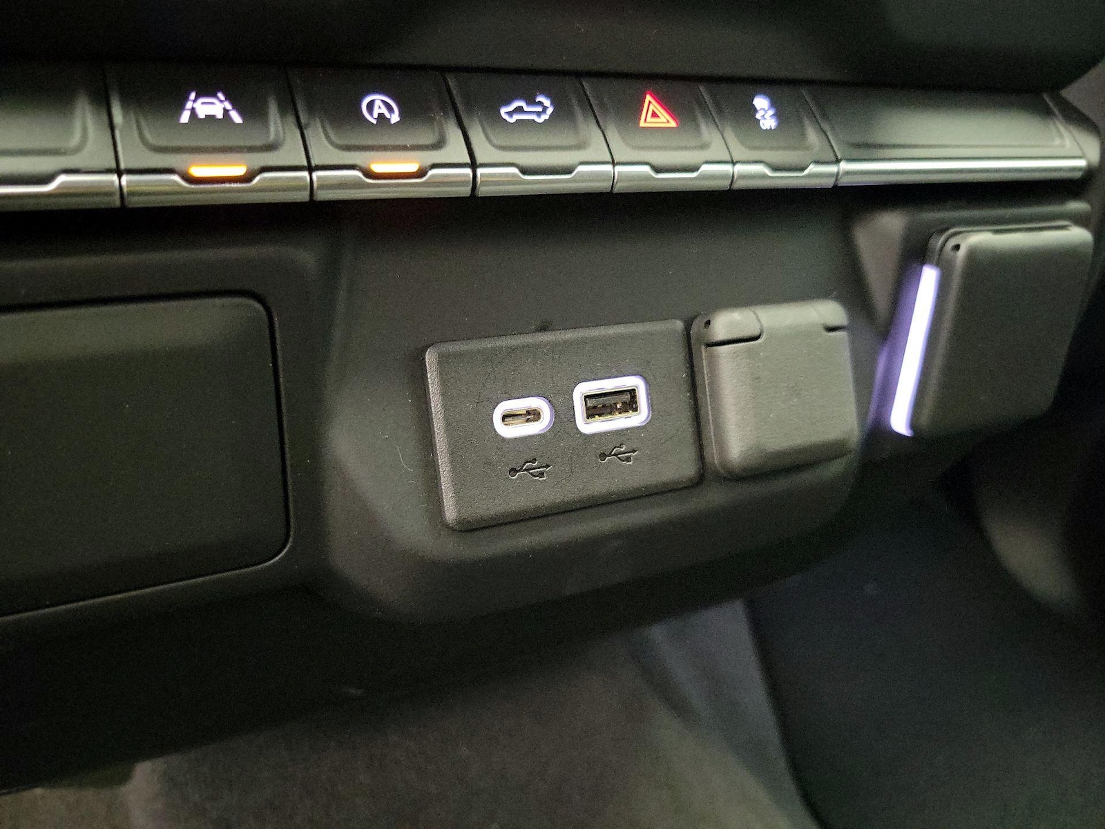 2022 Chevrolet Silverado 1500 Custom - Photo 19