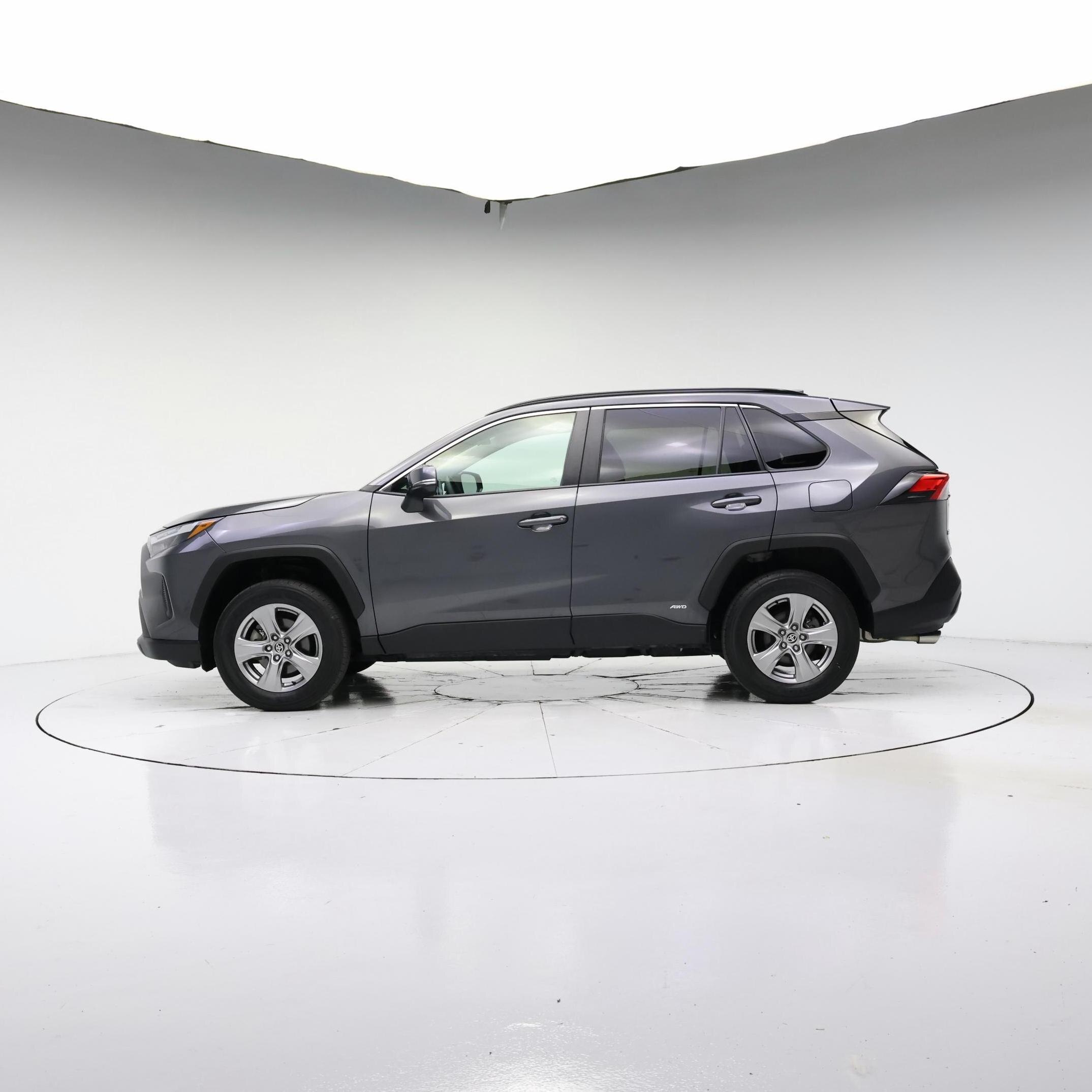 Thumbnail: 2024 Toyota RAV4 - 3