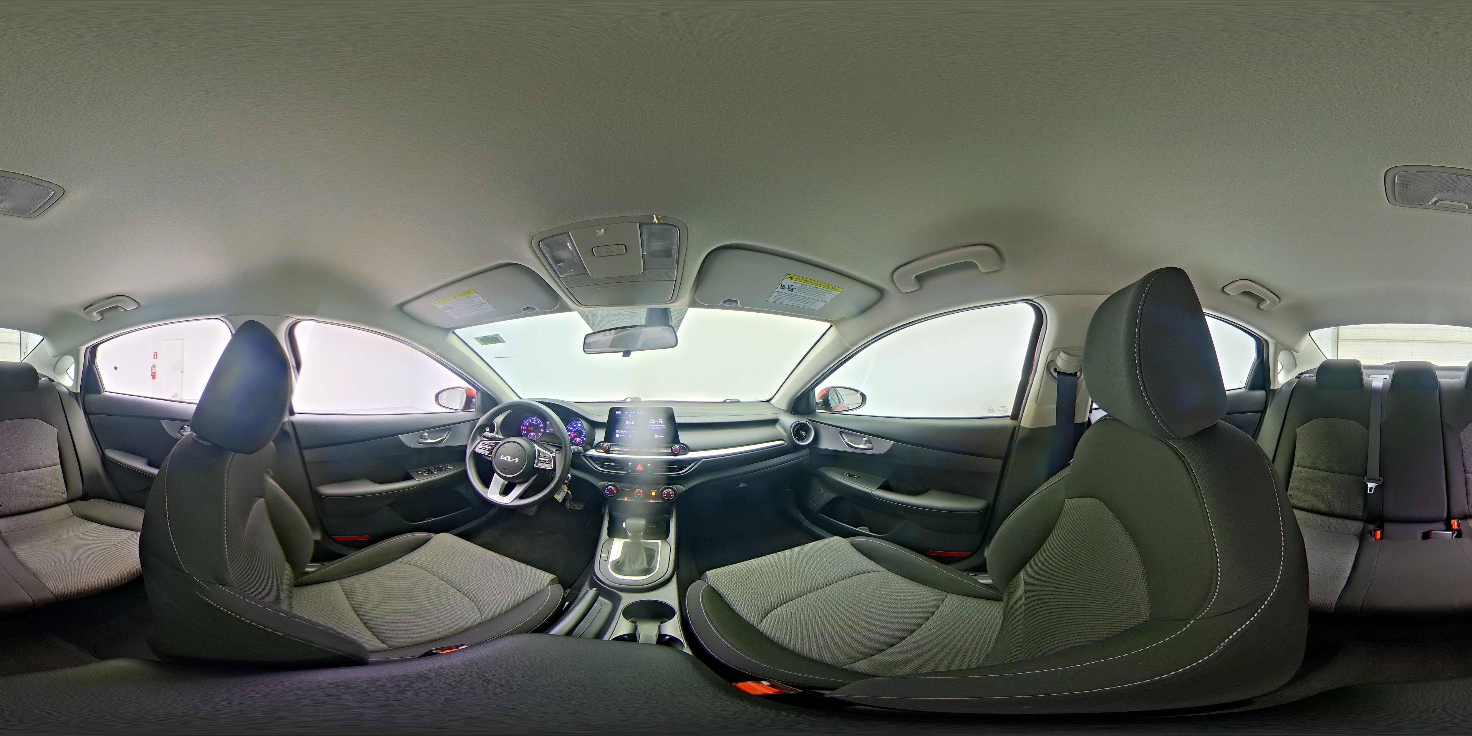 2023 Kia Forte LXS - Photo 24