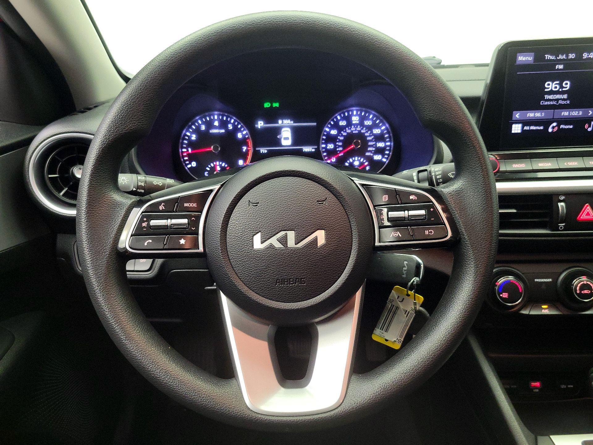 Thumbnail: 2023 Kia Forte - 10