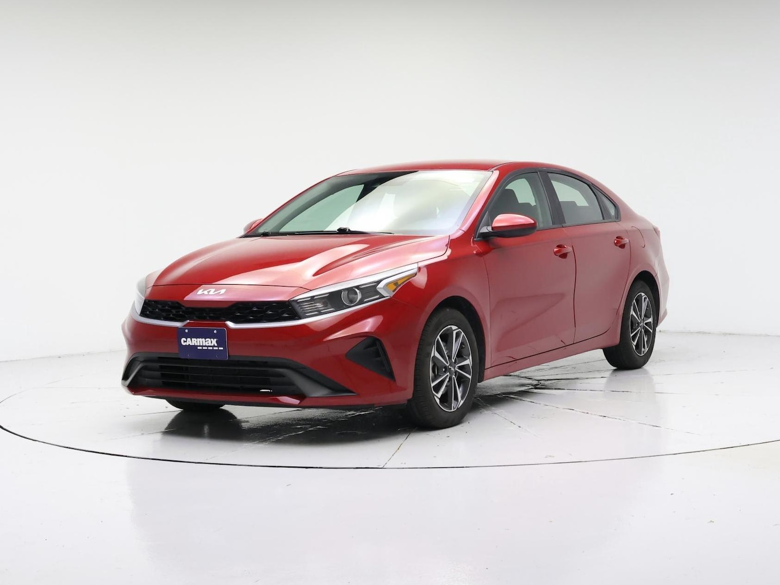 2023 Kia Forte LXS - Photo 5