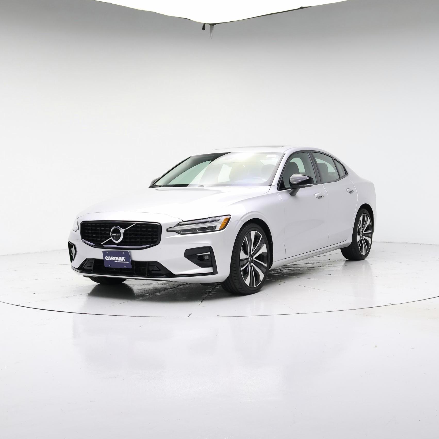 Thumbnail: 2022 Volvo S60 - 4