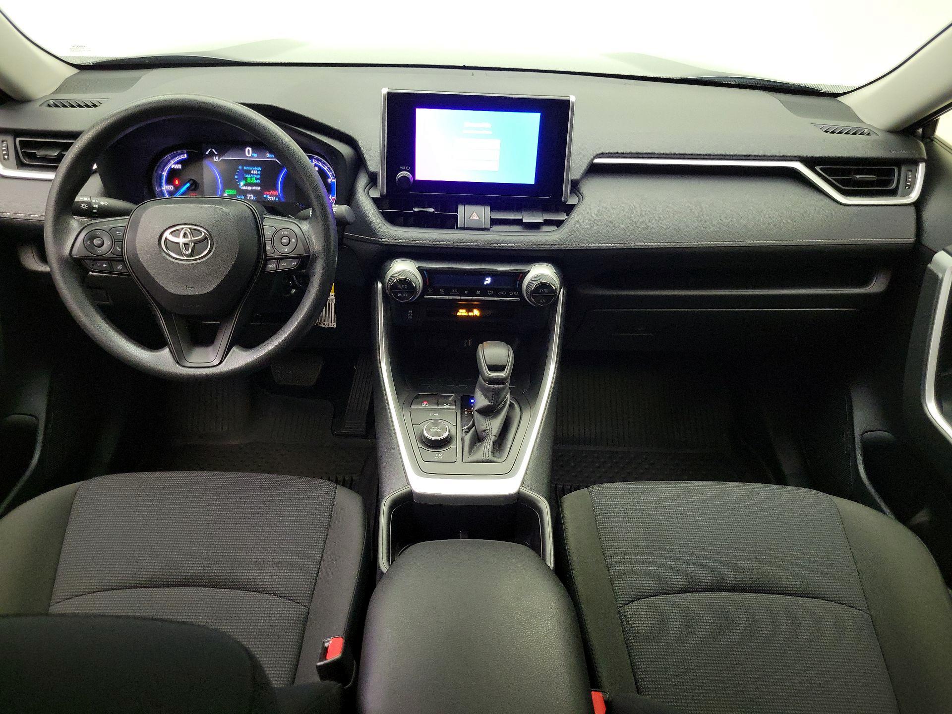 Thumbnail: 2025 Toyota RAV4 - 9