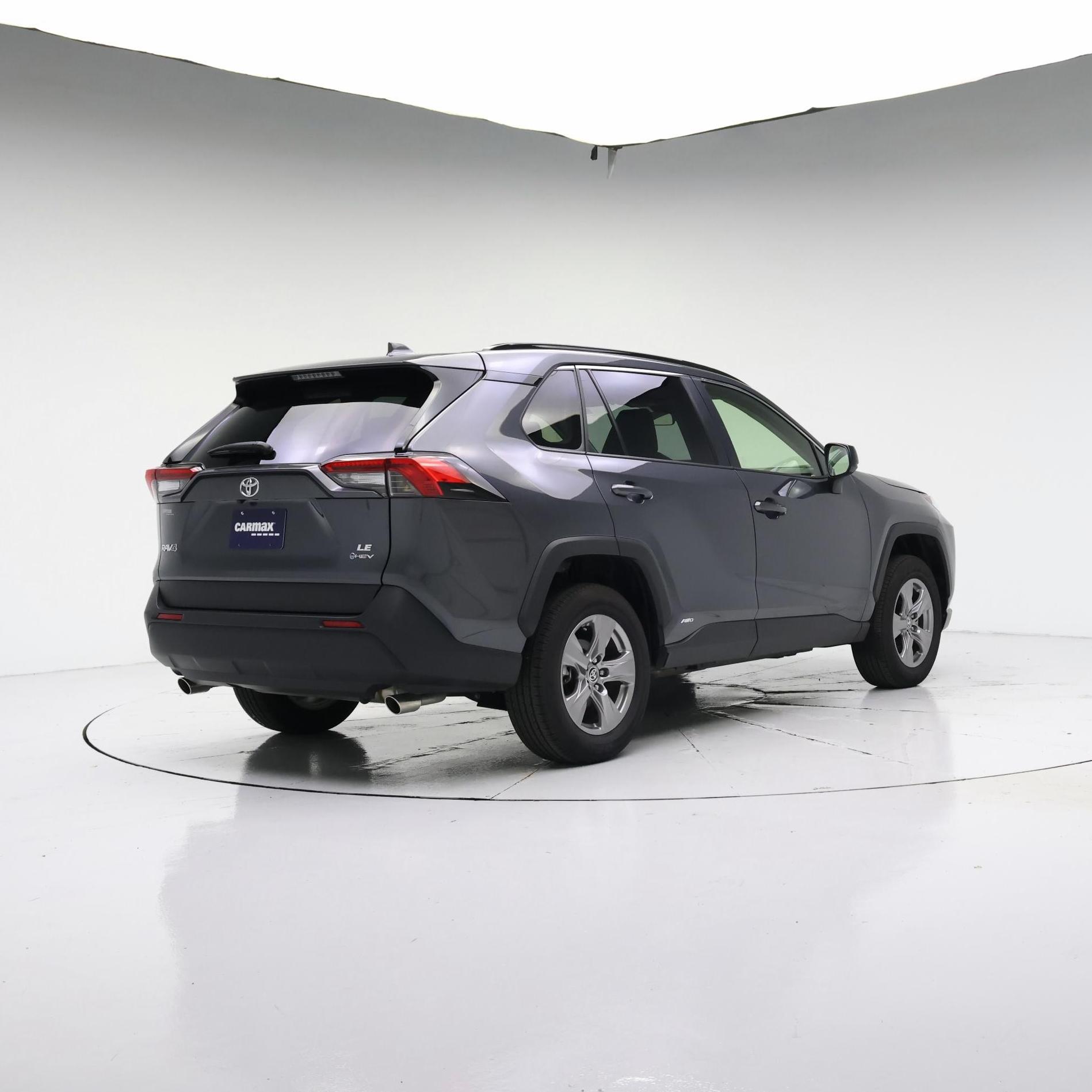 Thumbnail: 2025 Toyota RAV4 - 8