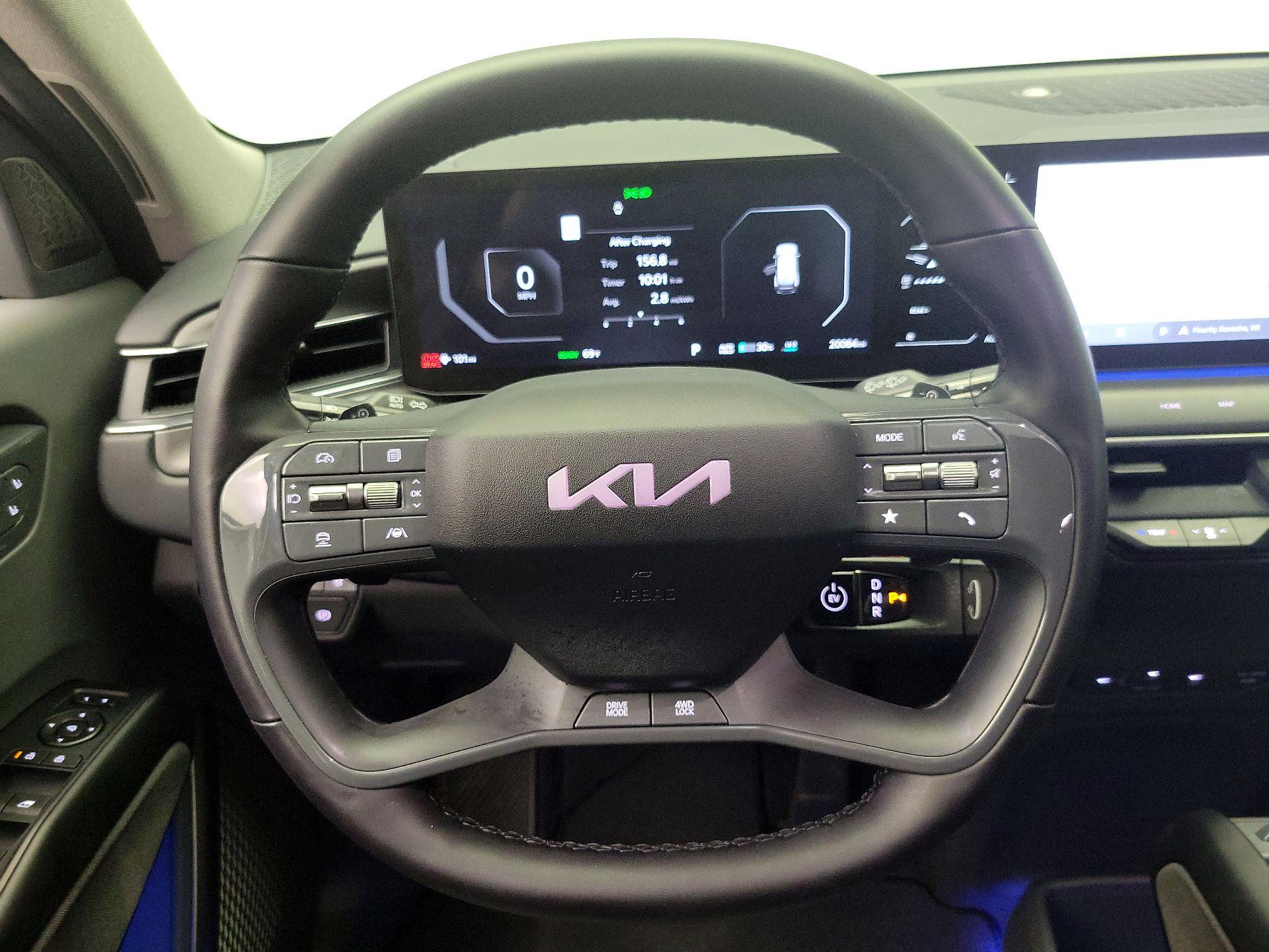 Thumbnail: 2024 Kia EV9 - 10