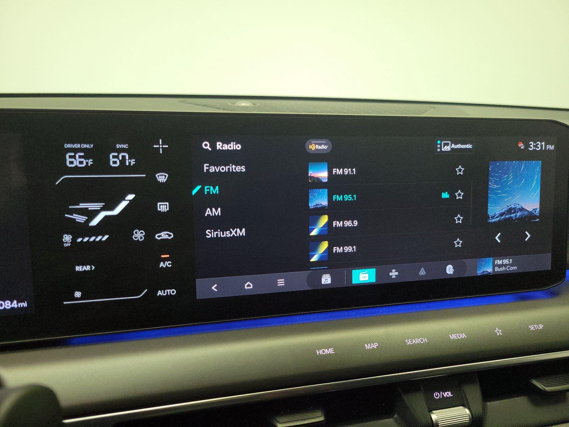 Thumbnail: 2024 Kia EV9 - 16