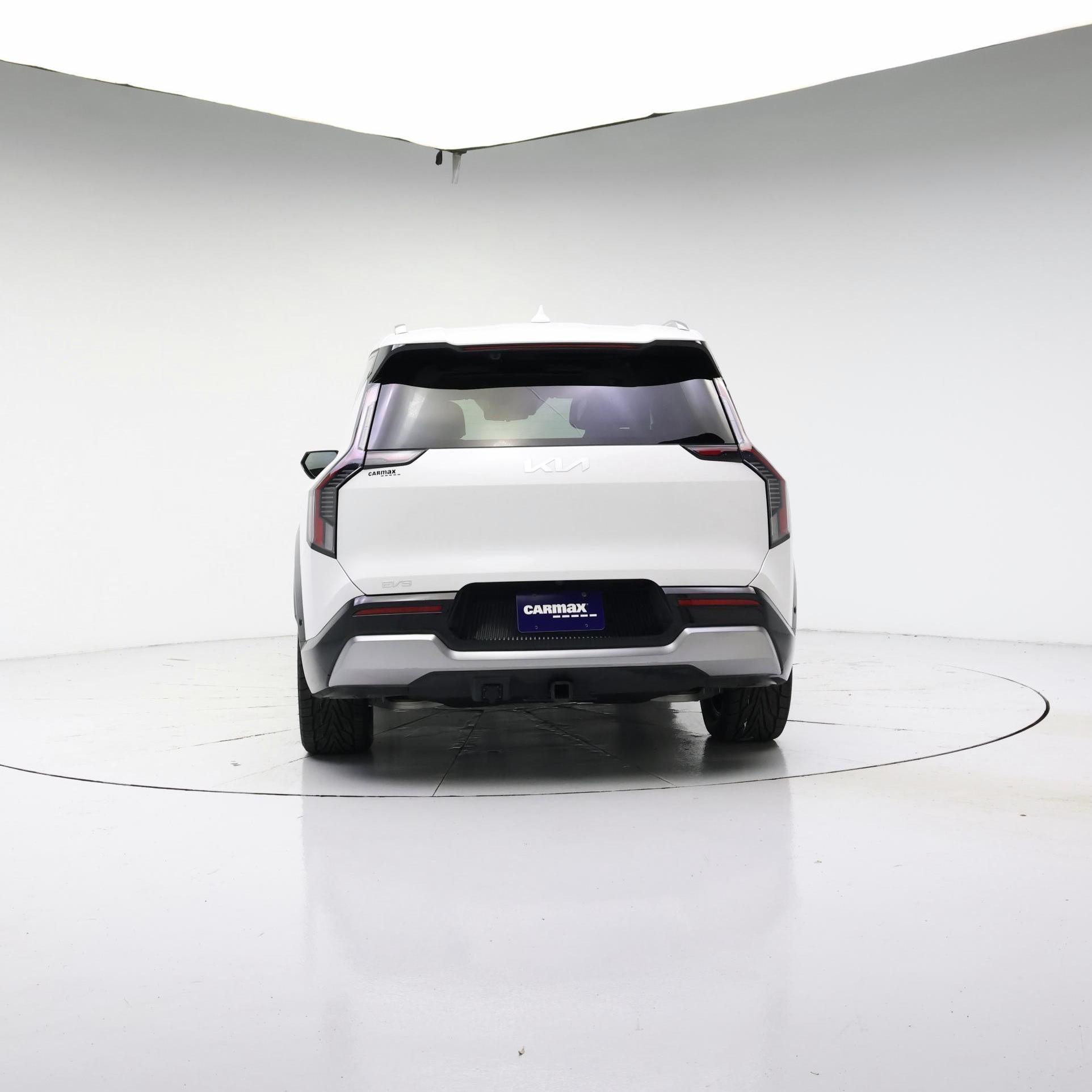 Thumbnail: 2024 Kia EV9 - 6
