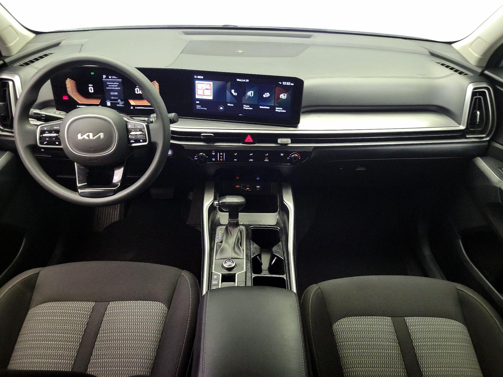 Thumbnail: 2025 Kia Sorento - 9