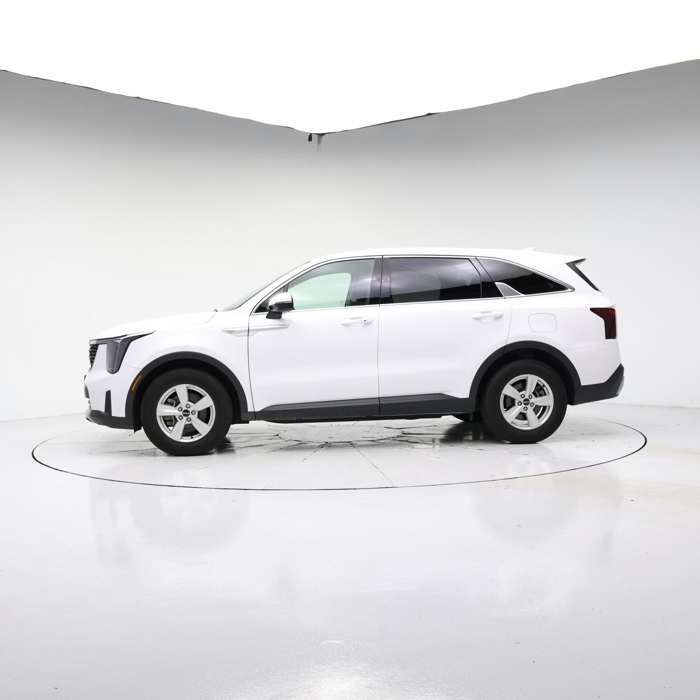Thumbnail: 2025 Kia Sorento - 3