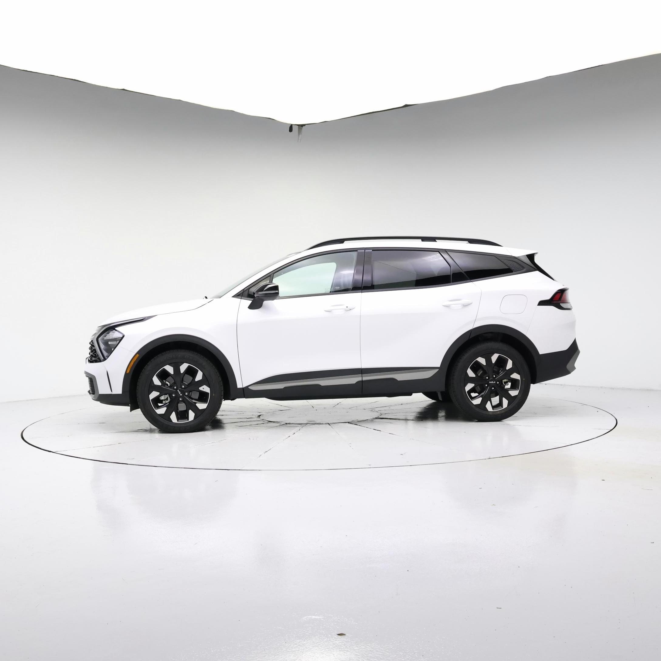 Thumbnail: 2023 Kia Sportage - 3
