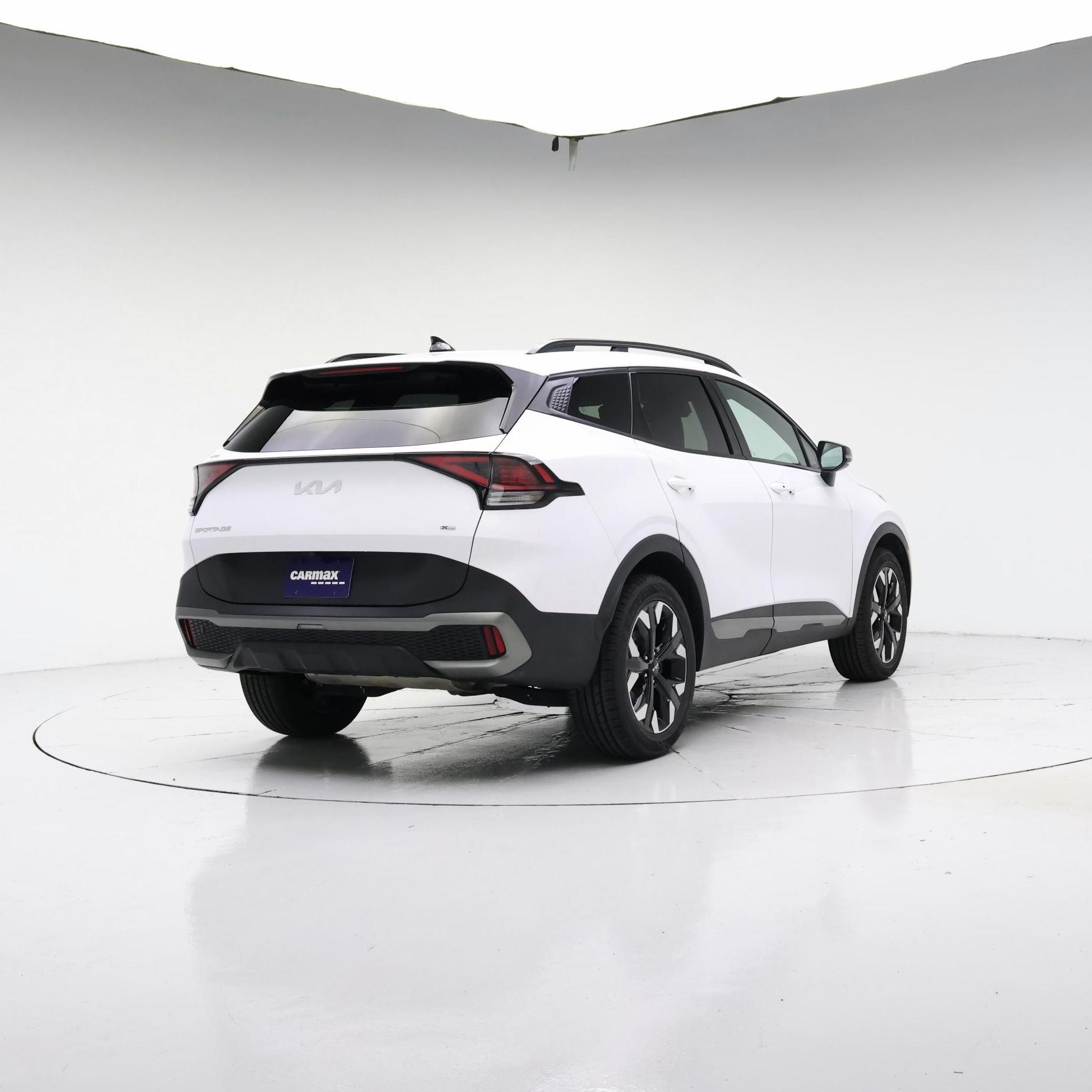 Thumbnail: 2023 Kia Sportage - 8