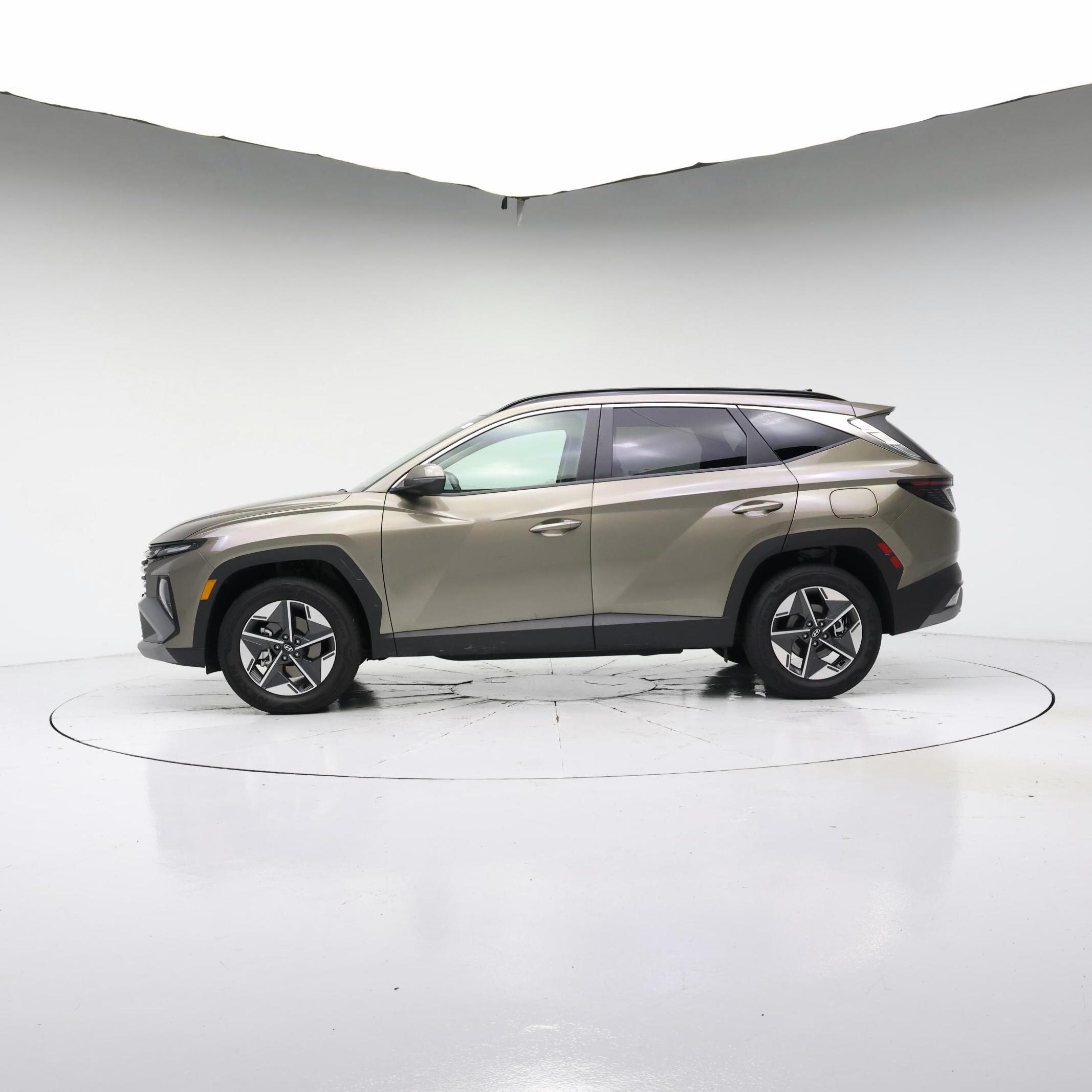 Thumbnail: 2025 Hyundai Tucson - 3