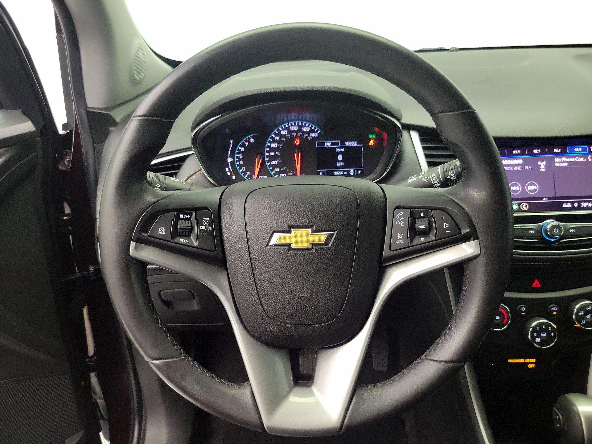 Thumbnail: 2021 Chevrolet Trax - 10