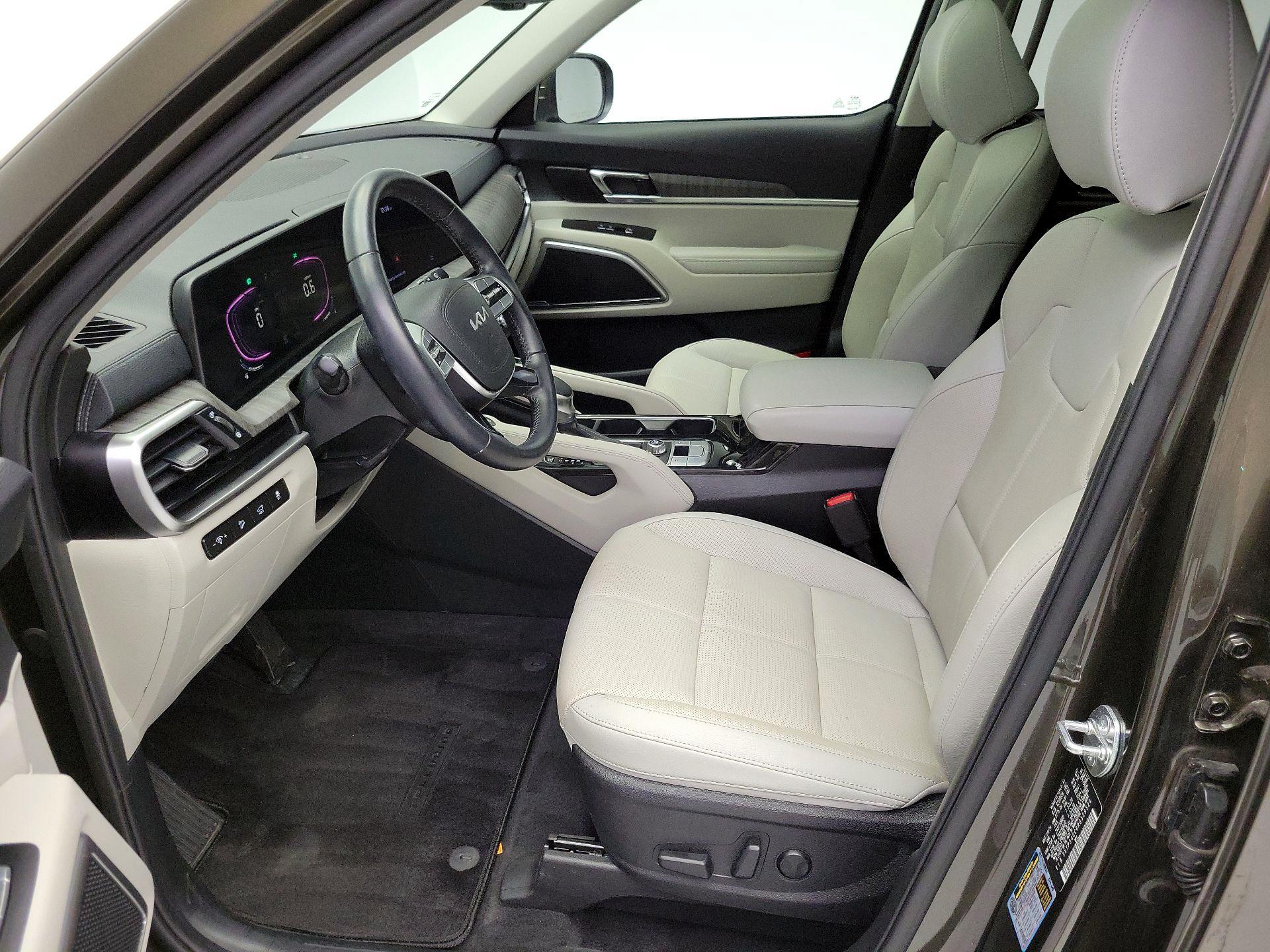Thumbnail: 2024 Kia Telluride - 11