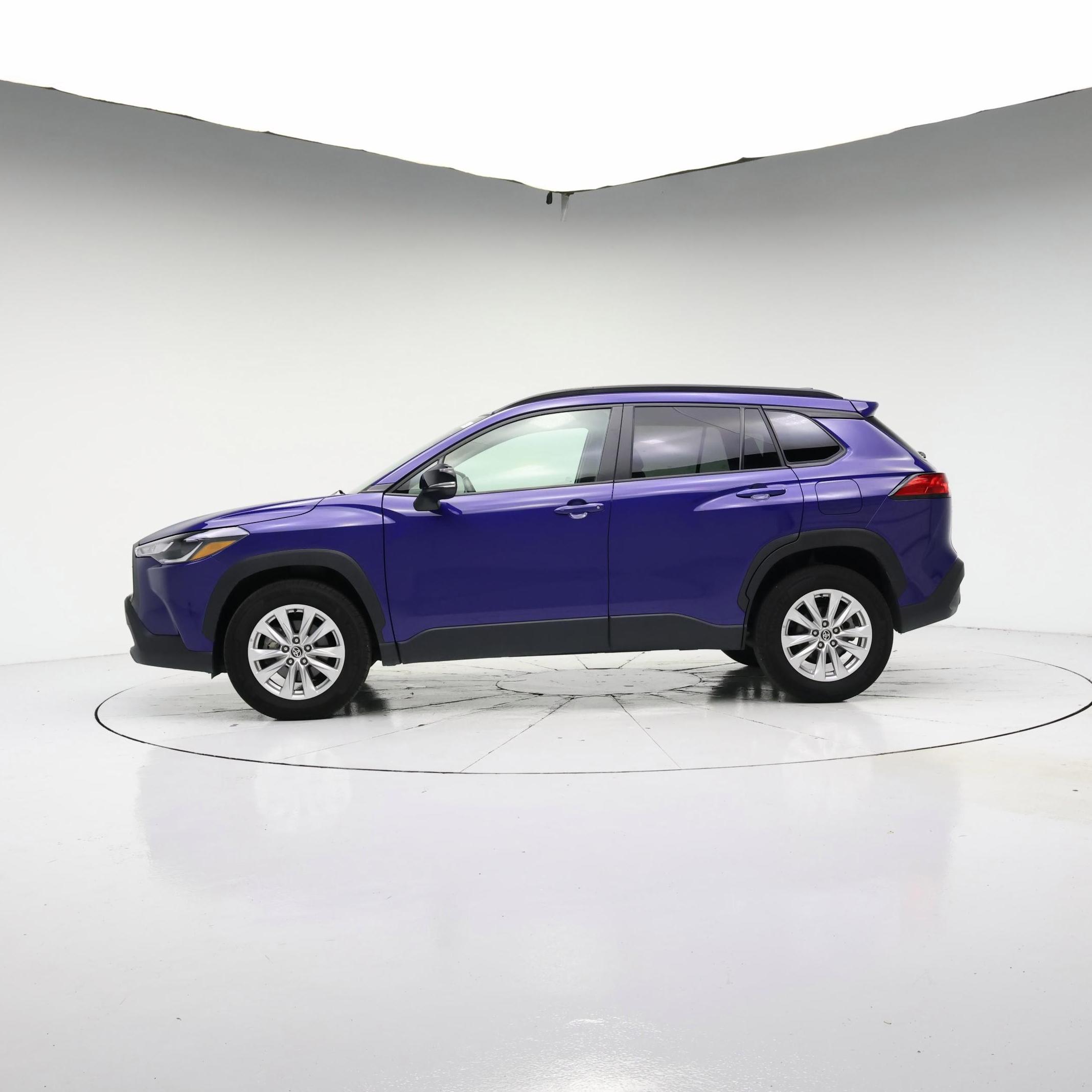 Thumbnail: 2025 Toyota Corolla Cross - 3