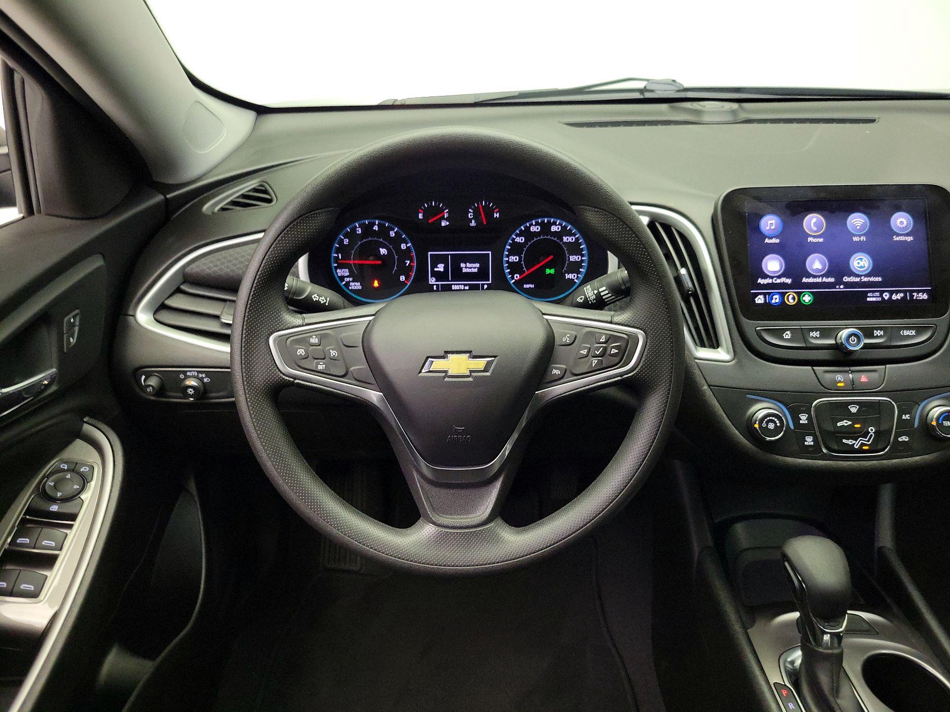 Thumbnail: 2022 Chevrolet Malibu - 10